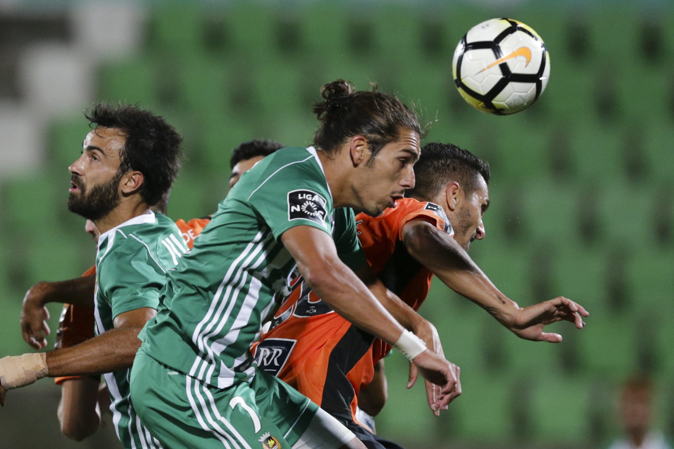 Rio Ave vence na receção ao Portimonense e isola-se provisoriamente