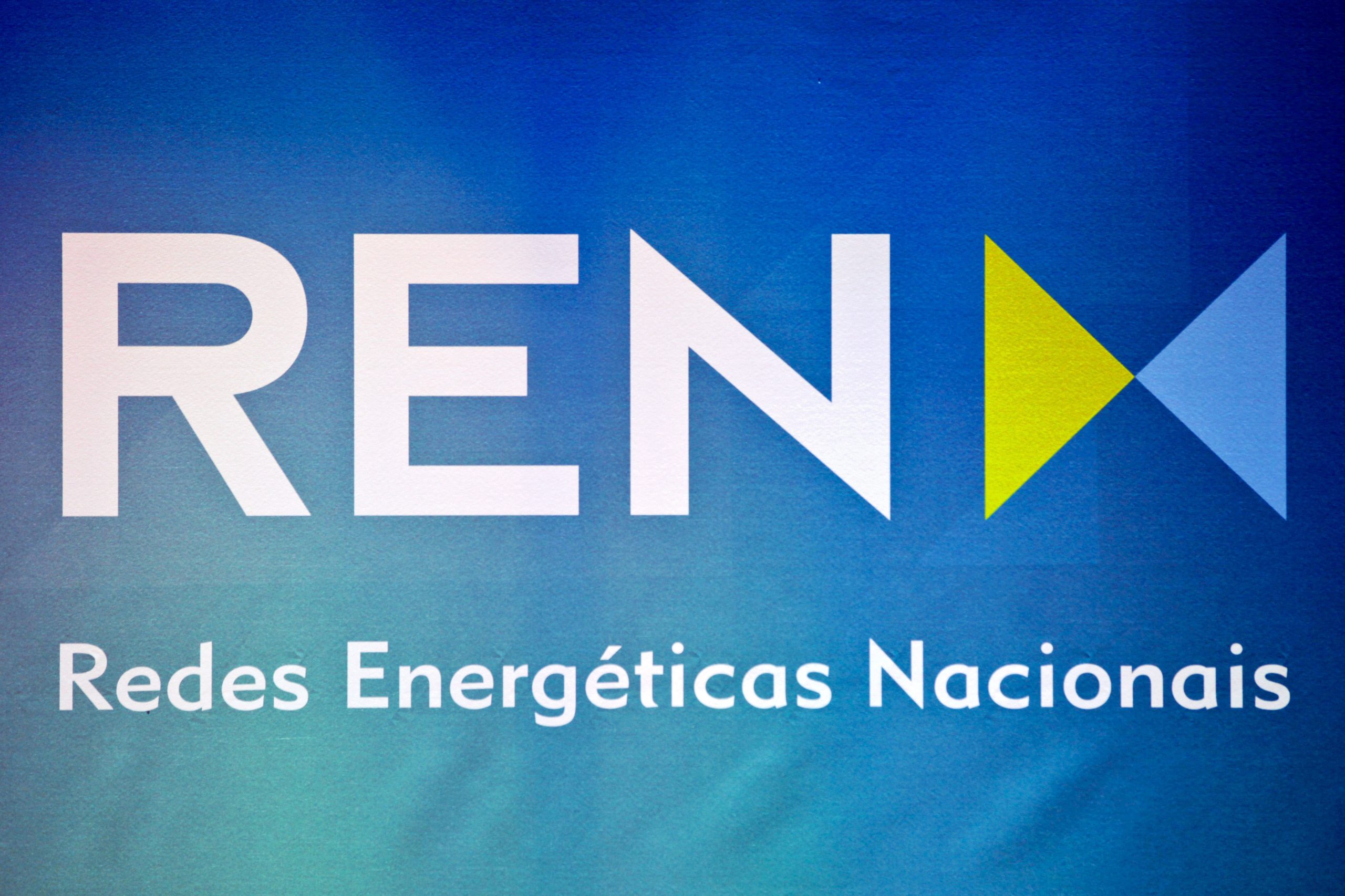 Conselho de Administração da REN propõe Shi Houyun e Qu Yang para administradores