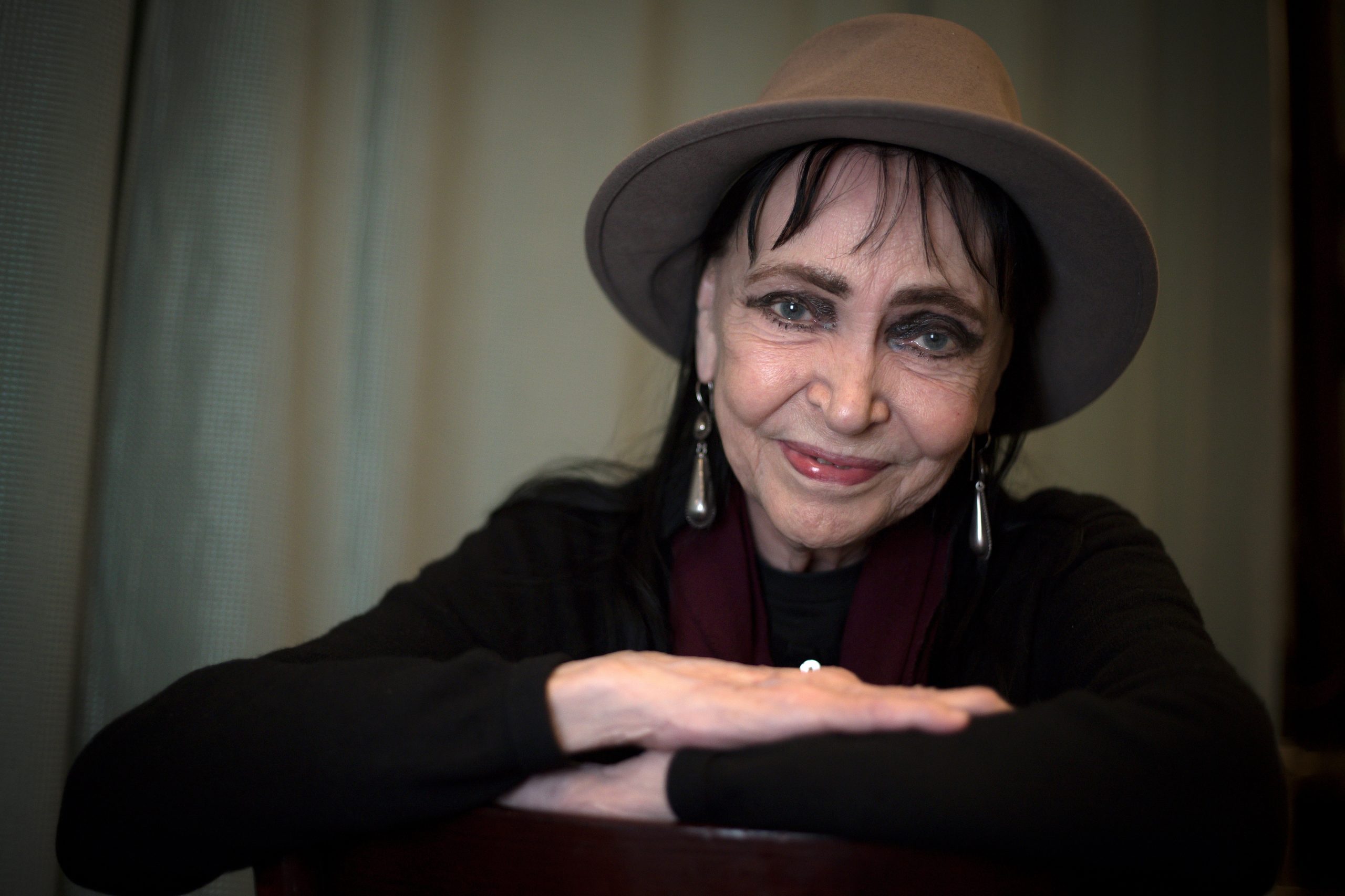Morreu a atriz Anna Karina, ícone da Nouvelle Vague francesa