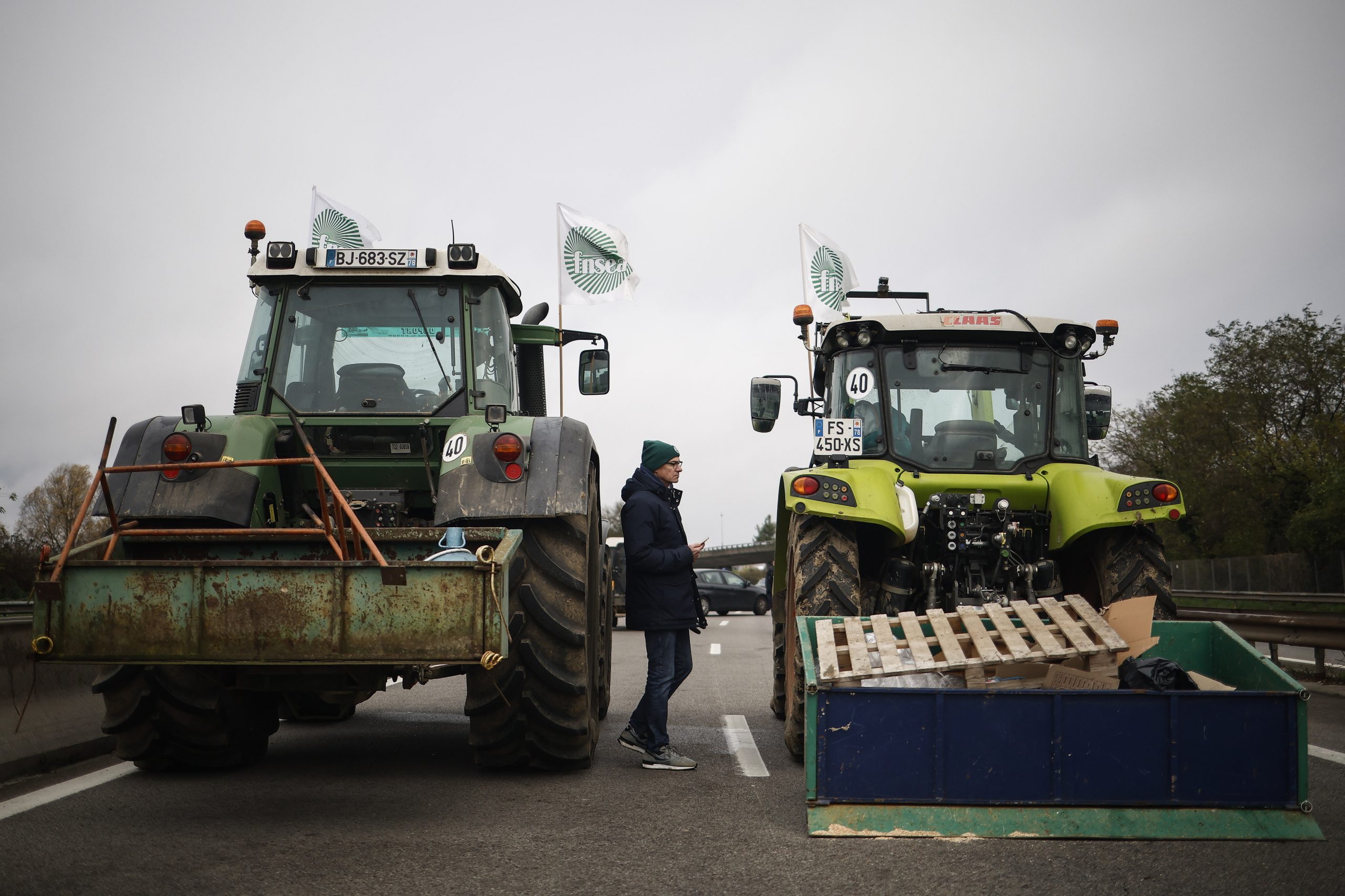 Agricultores franceses protestam contra acordo com Mercosul. Preparados 85 pontos de manifestações