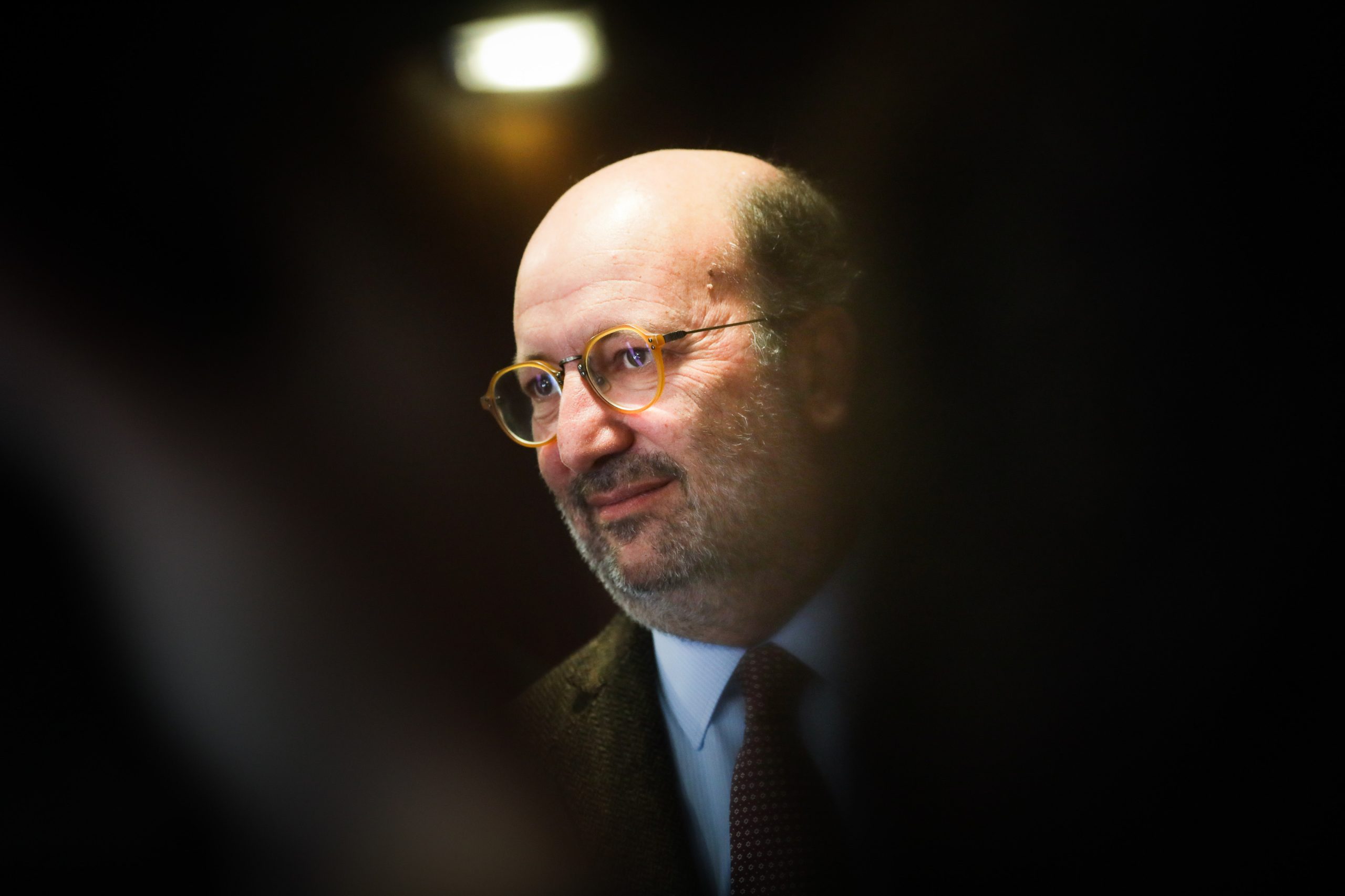 Ministro garante não estar em causa qualidade de serviço da Águas de Portugal