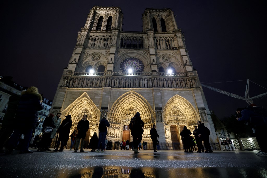 Catedral de Notre-Dame recebeu seis milhões de visitantes desde reabertura