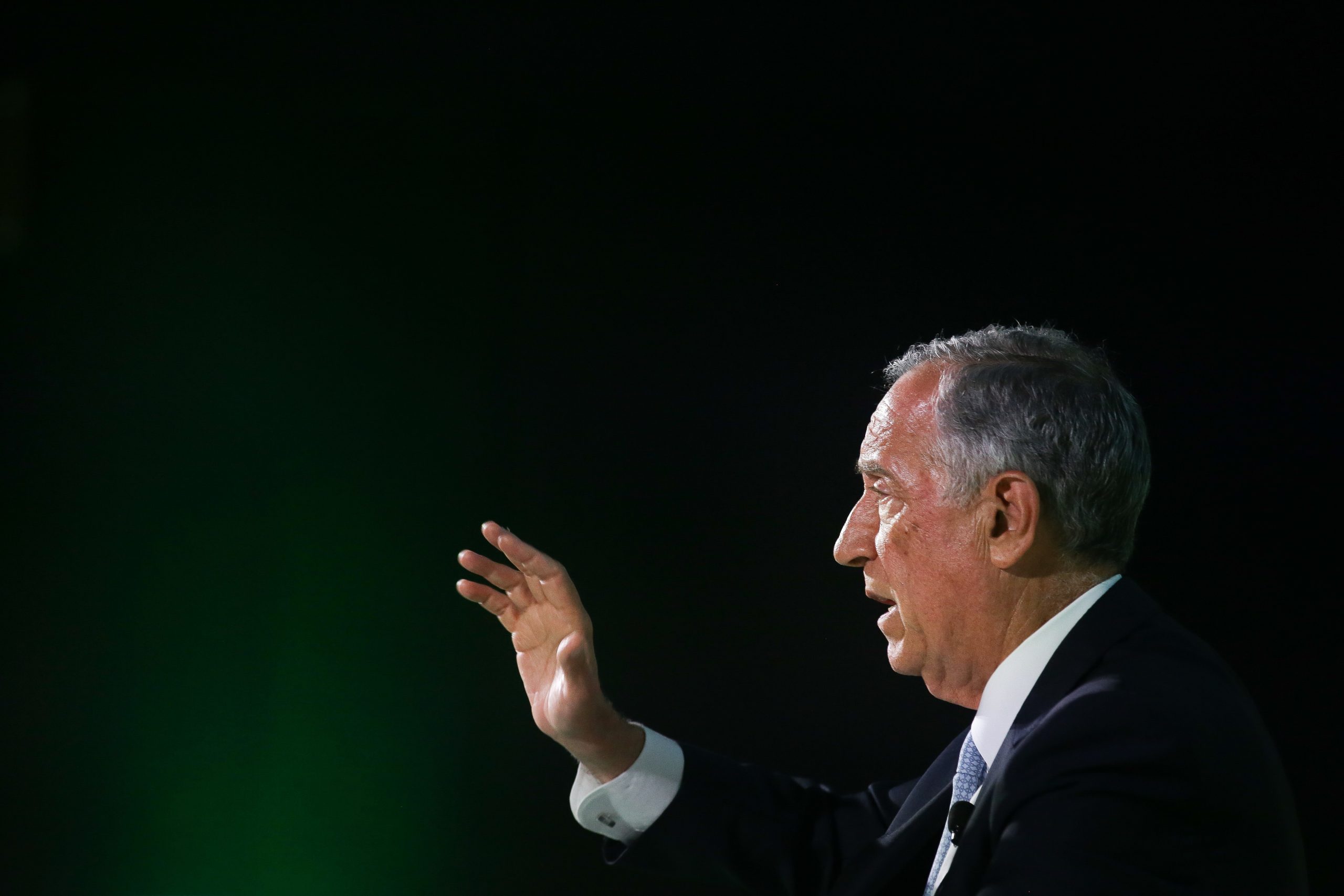 Óbito/Arnaut: Marcelo promulga um dia de luto nacional na terça-feira e cancela agenda de manhã