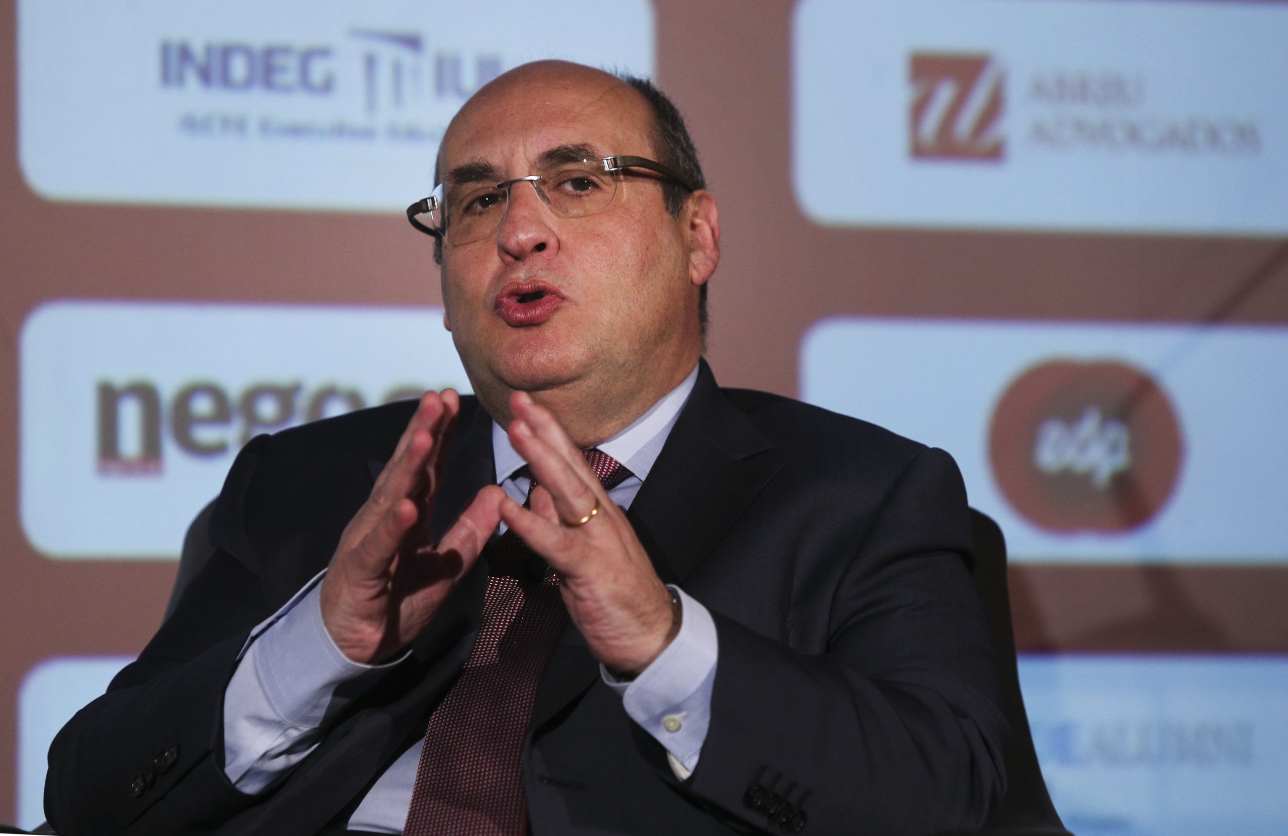 António Vitorino renuncia a cargos na EDP