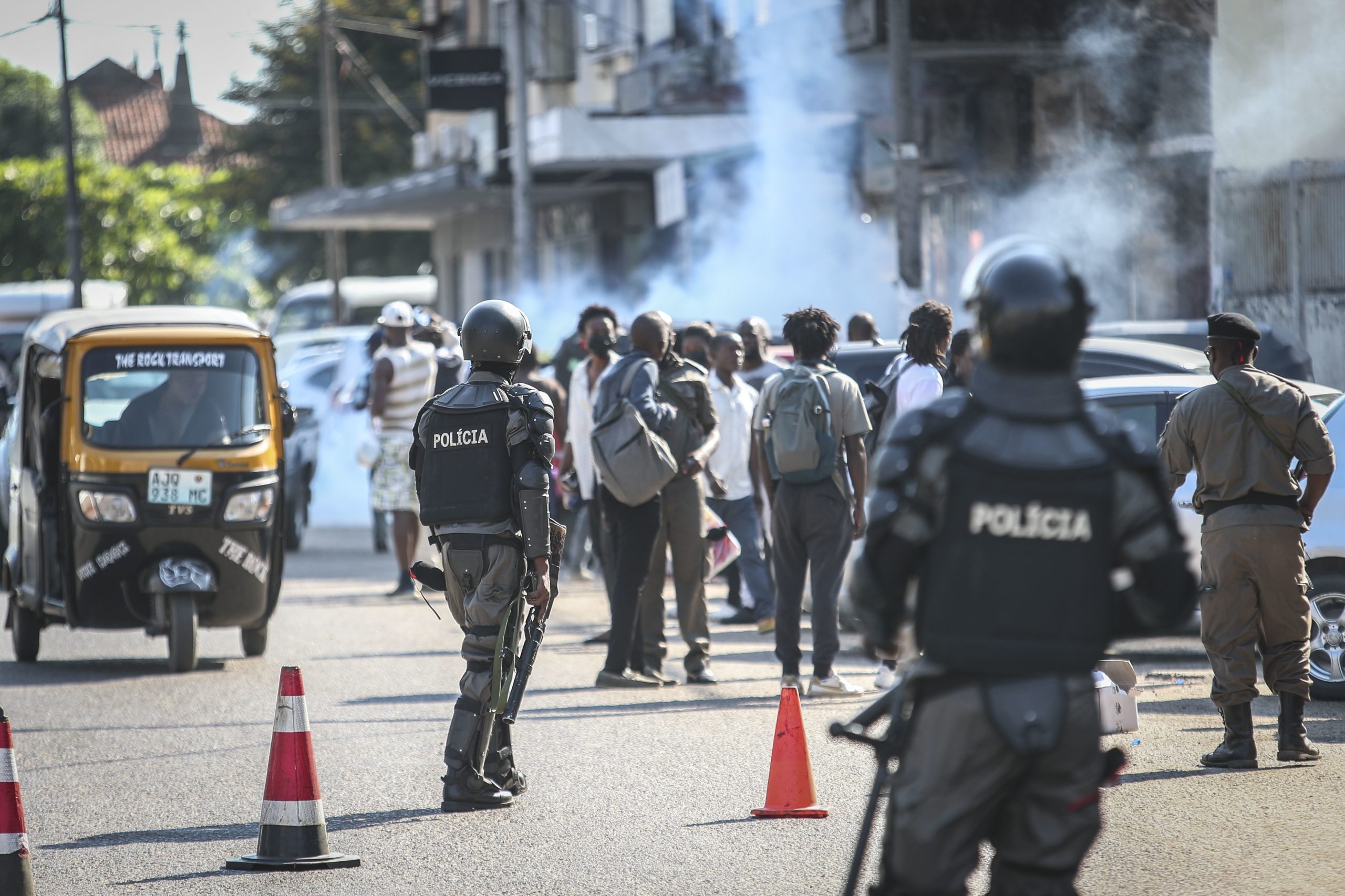 Marchas pacíficas reprimidas por polícia moçambicana. Promotores pedem intervenção nacional e internacional