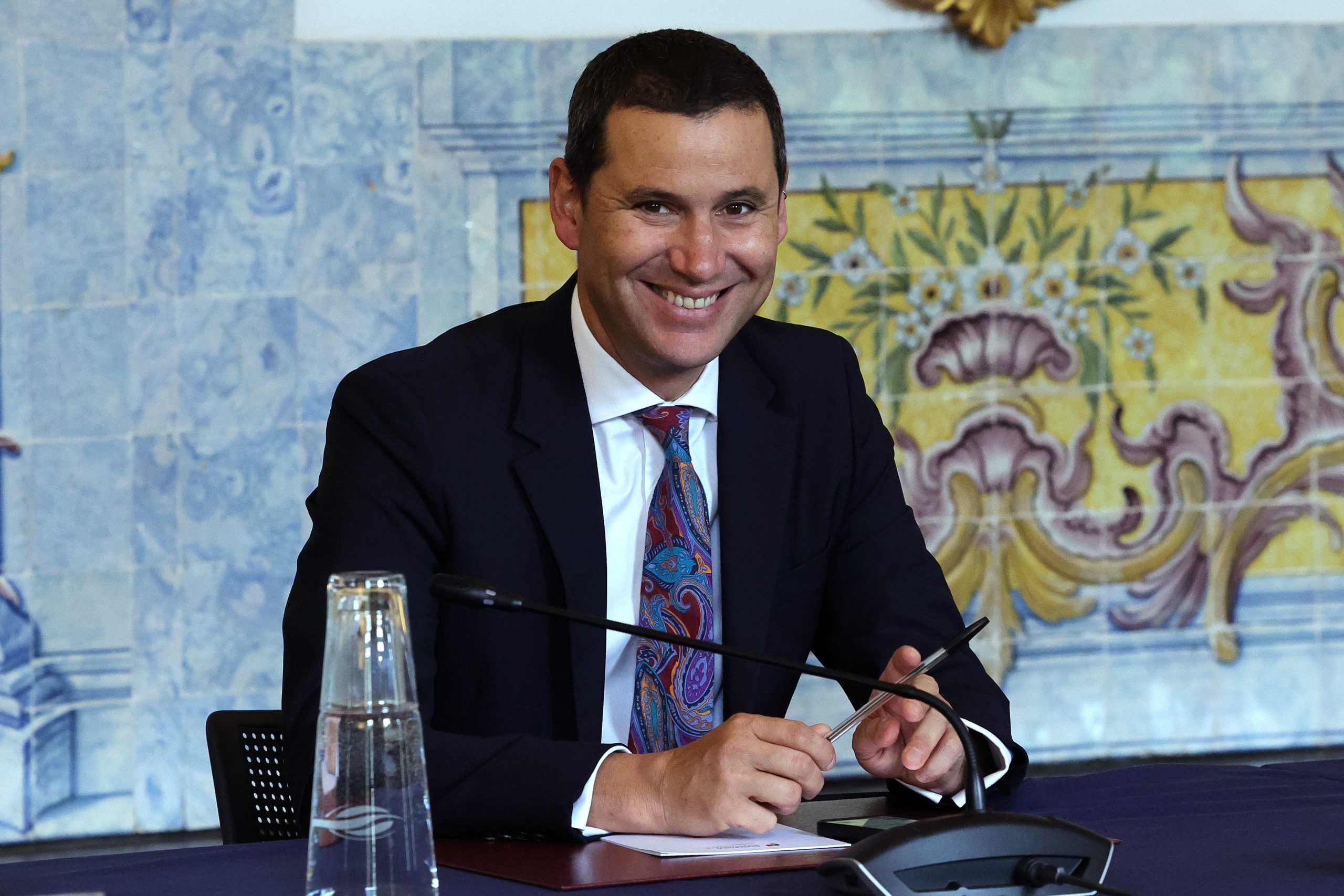 João Galamba sobre a sua continuidade no governo: “Não vê que tenho imensas condições? Até estou a andar…”