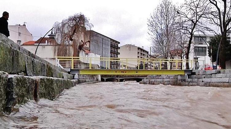 Inovar é fazer uma ponte com 38 milímetros de espessura