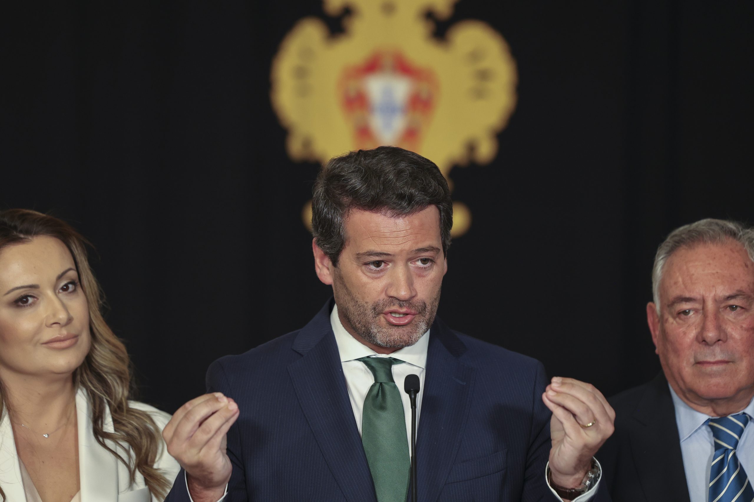 Chega disponível para viabilizar orçamento retificativo se acolher revindicações de polícias e professores