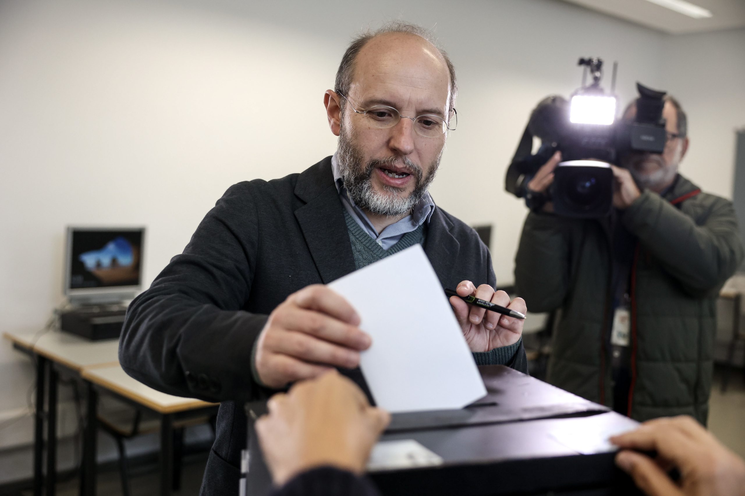 Rui Tavares diz que é muito importante que toda a gente vá votar e cada voto vale o mesmo