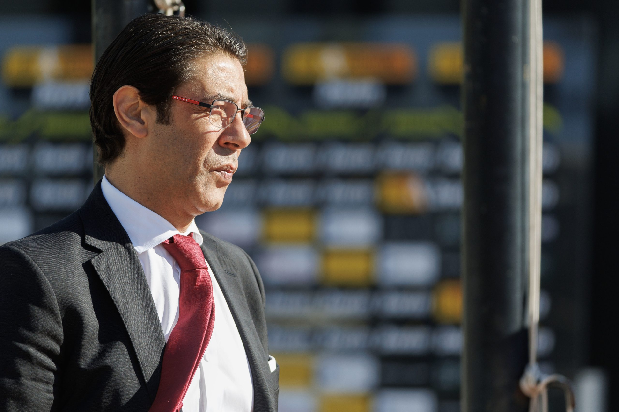 Rui Costa partilha da tristeza dos adeptos mas pede contenção nas críticas