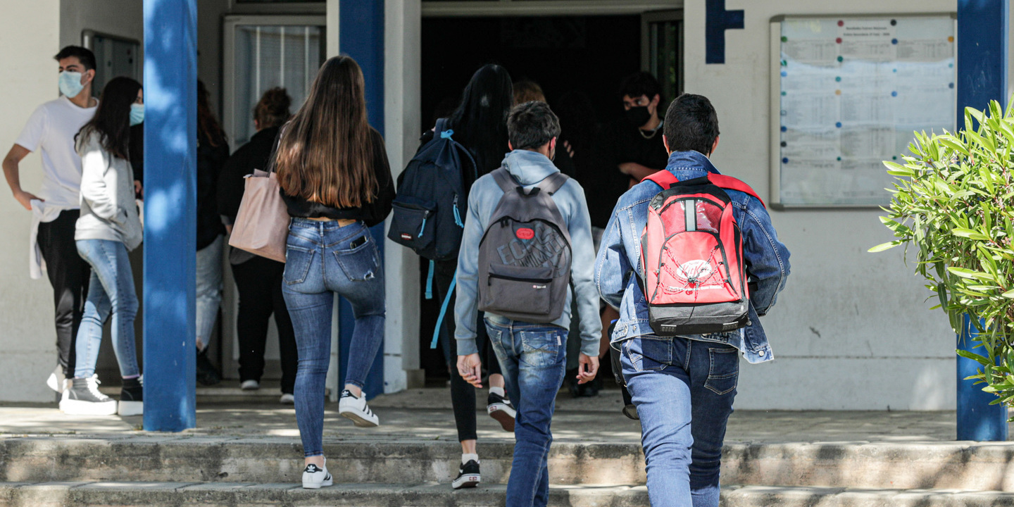 Matrículas para 10.º e 12.º anos já arrancaram: prazo decorre até 22 de julho
