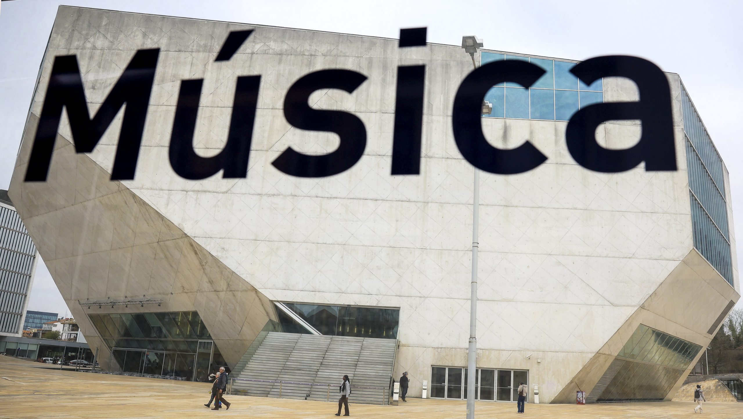 Casa da Música faz 20 anos e vai comemorar com “Flash Concerts” pela cidade do Porto