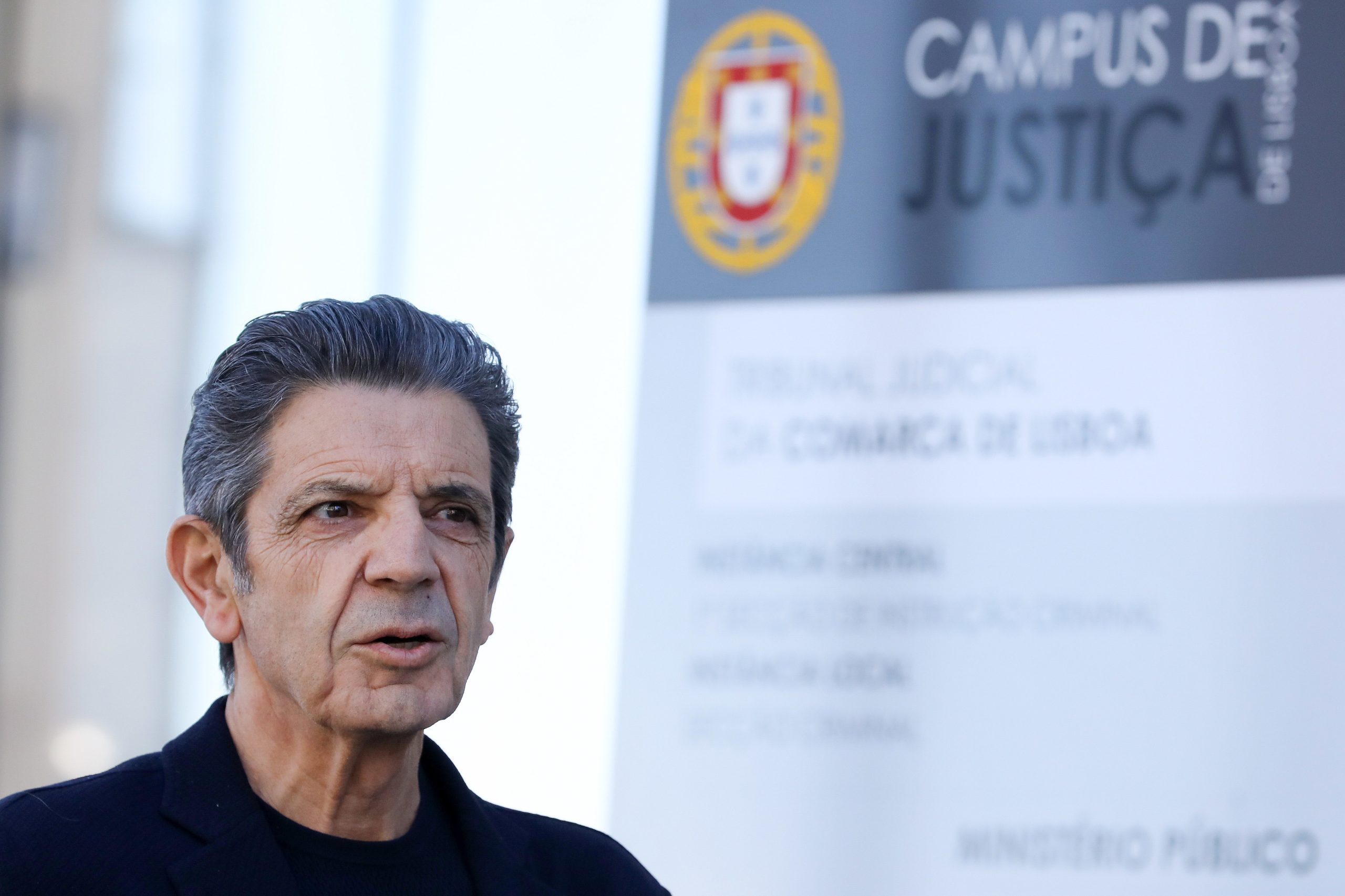 Manuel Maria Carrilho condenado a pagar 30 mil a Bárbara Guimarães e mais 6 mil à APAV