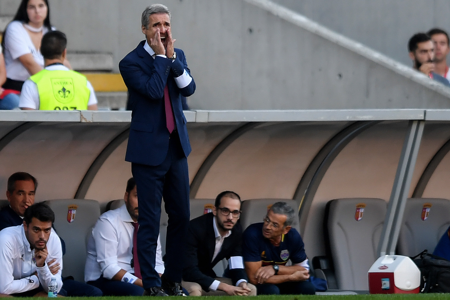 Luís Castro assume que deslocação a Portimão vai exigir o “máximo” da equipa