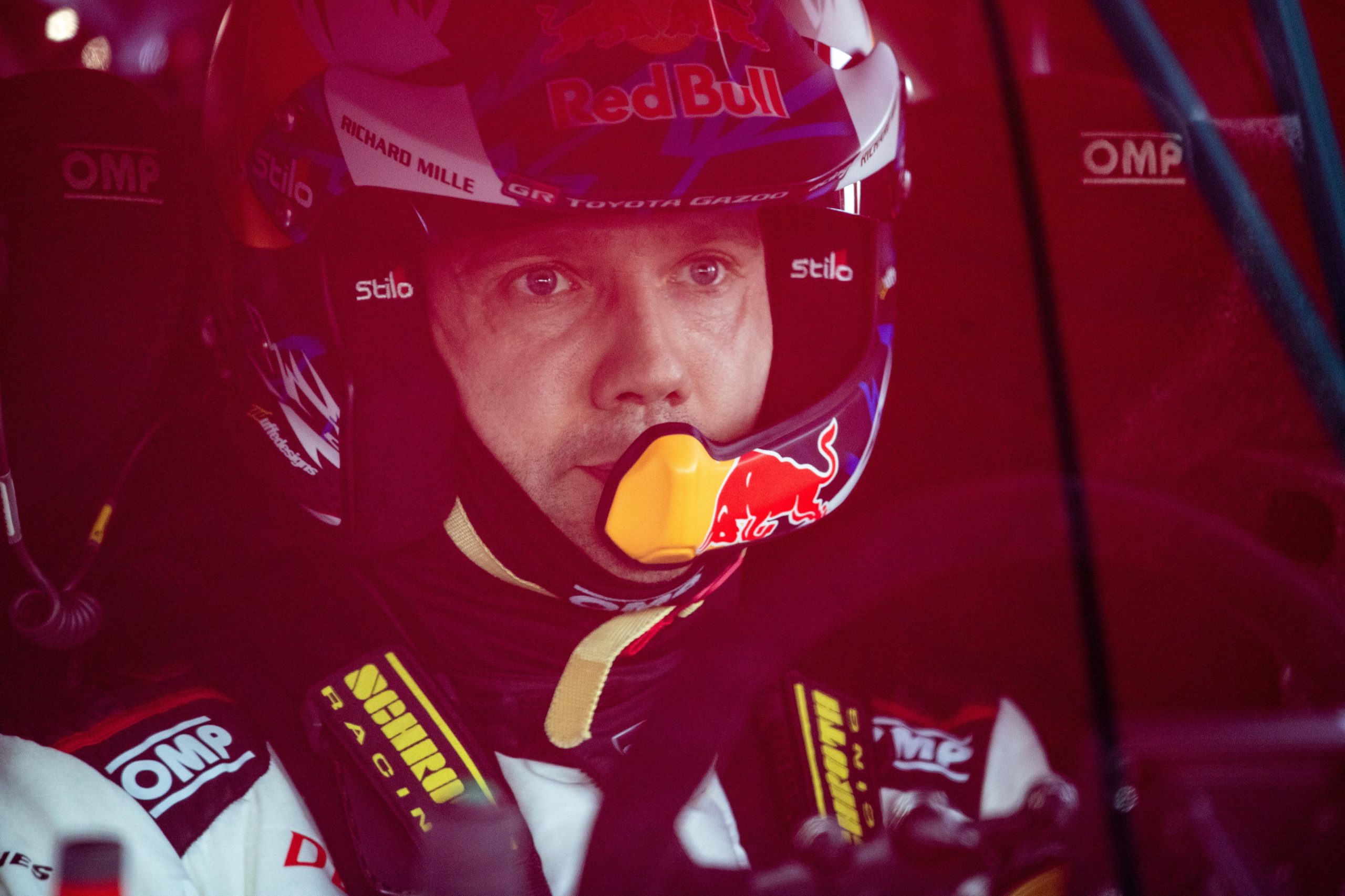 Sébastien Ogier lidera Rali da Sardenha após primeiro dia