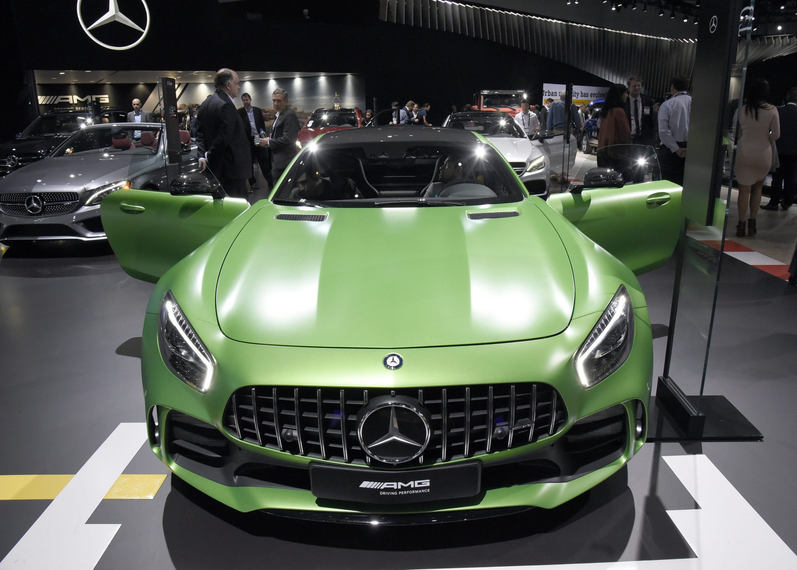 Mercedes garante que 2016 foi melhor ano de sempre para a marca em Portugal