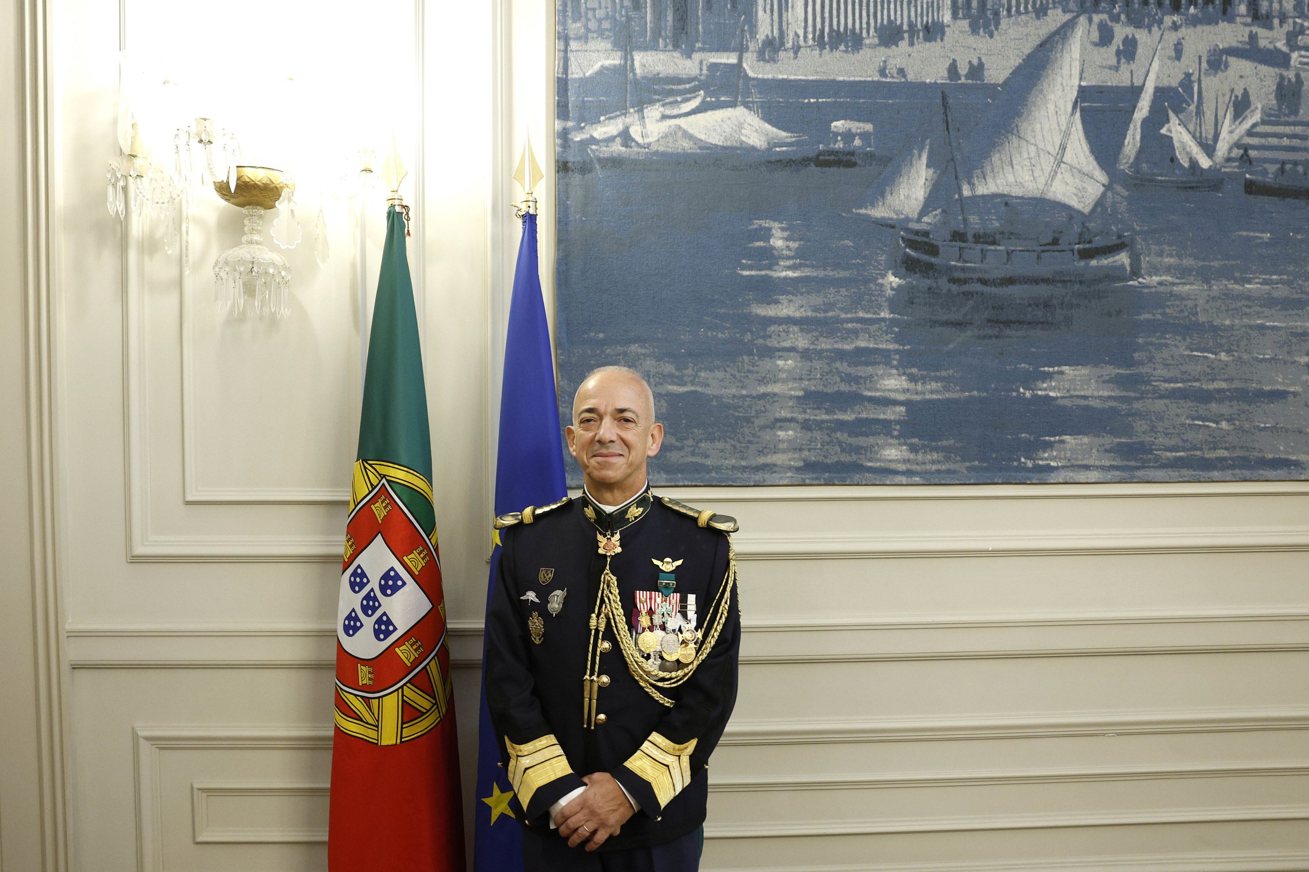 Comandante da GNR surpreendido com mensagens alegadamente racistas nas redes sociais por militares