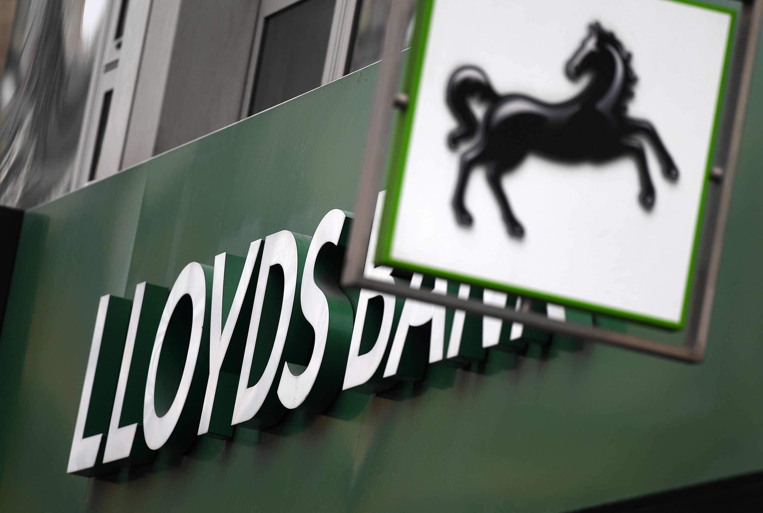Nove anos depois do resgate, Lloyds volta a ser propriedade privada