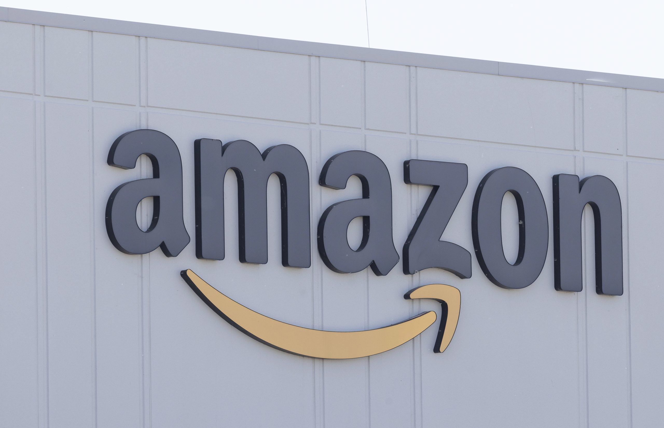 Amazon vai despedir mais 9 mil trabalhadores, diz CEO
