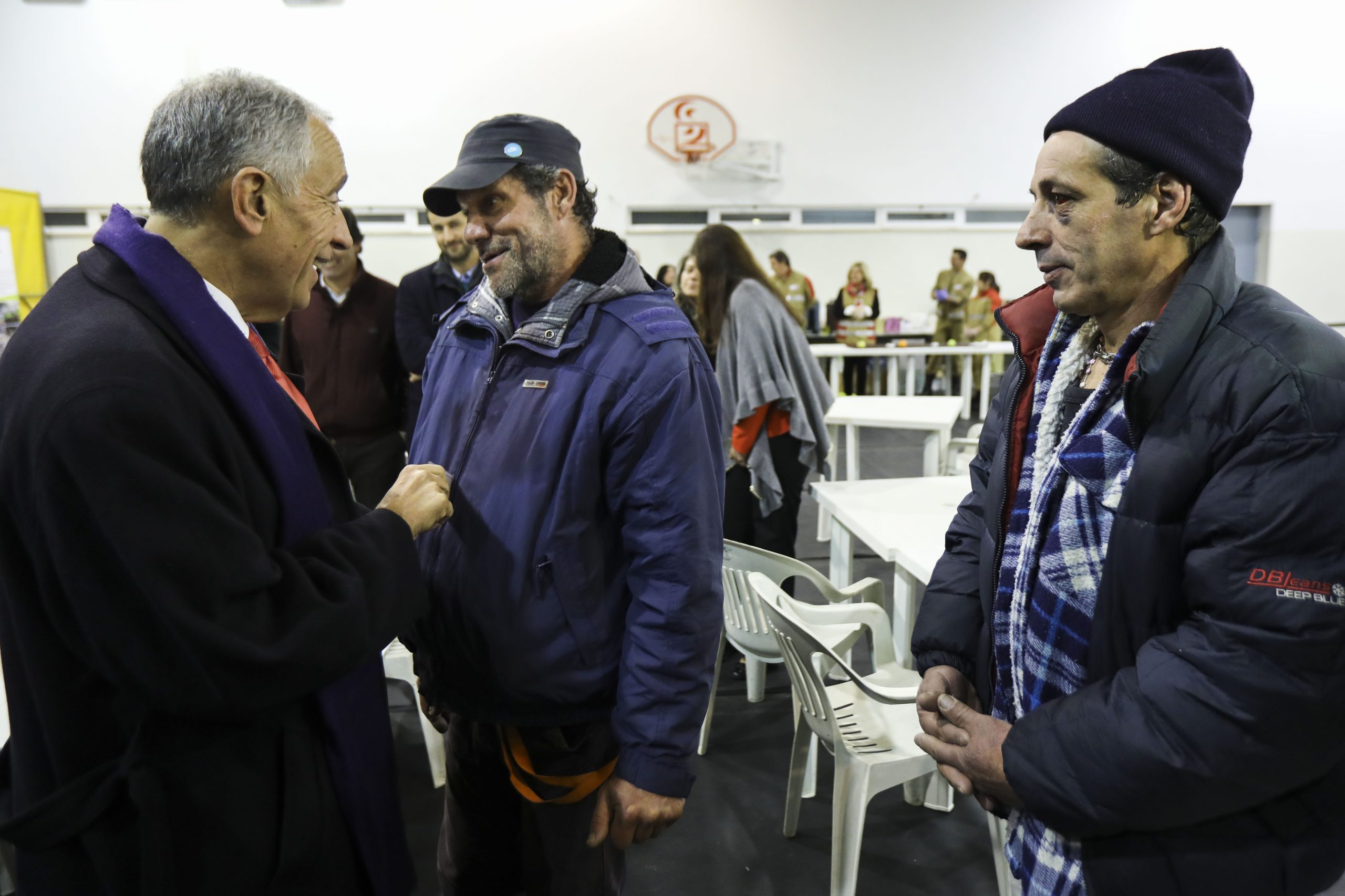 Marcelo diz que há mais de 3 mil sem-abrigo em Portugal e revela protocolo sobre habitação