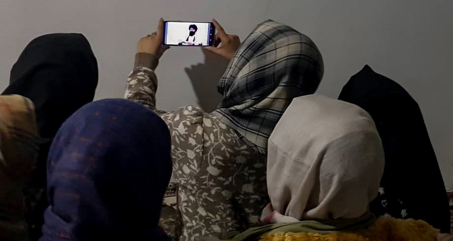 Talibãs cortam a internet no Afeganistão