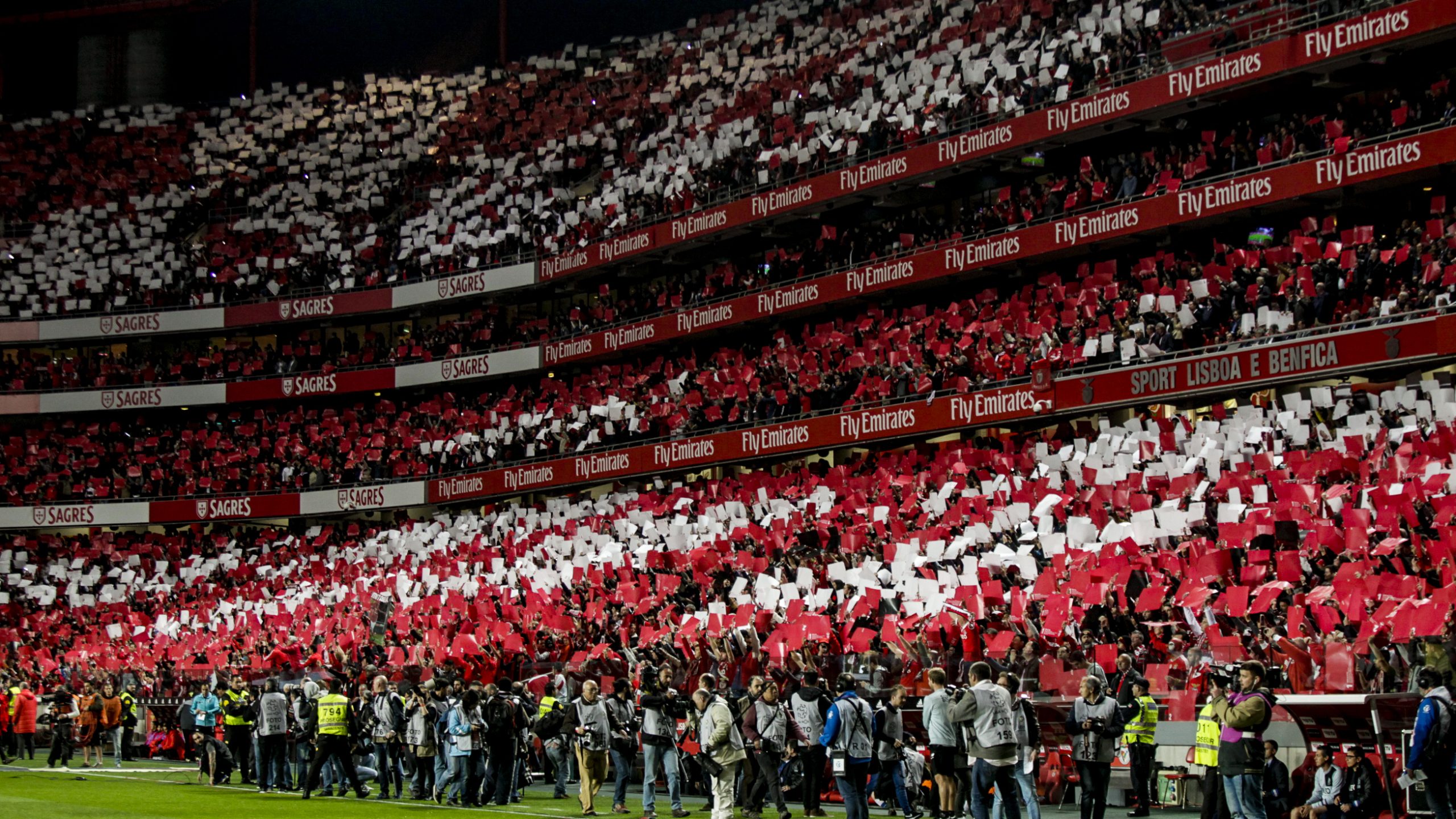 Benfica procura pôr as duas mãos no ‘tetra’ frente ao Guimarães