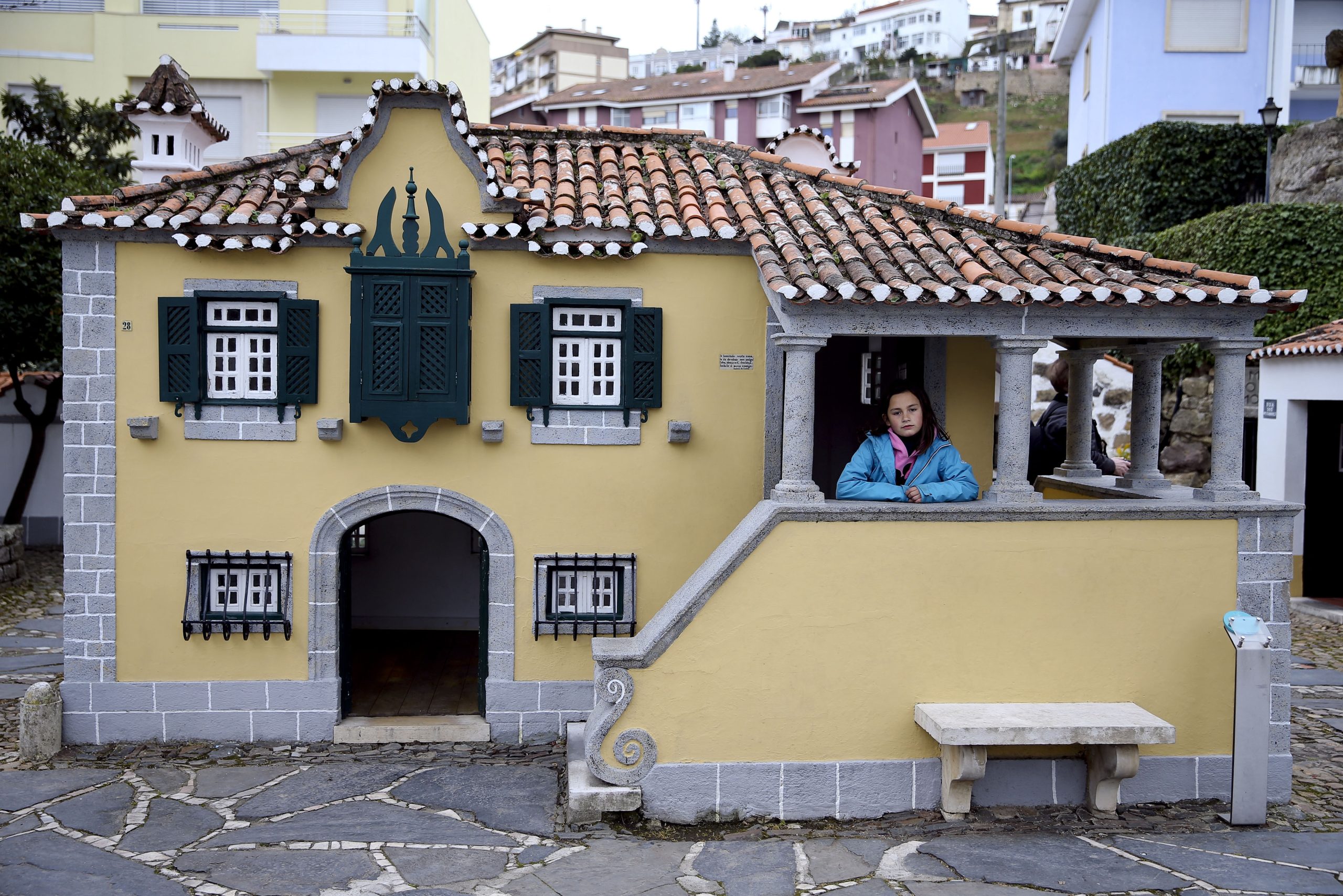 Com uso obrigatório de máscara e limitação de pessoas. Portugal dos Pequenitos reabre a 1 de junho