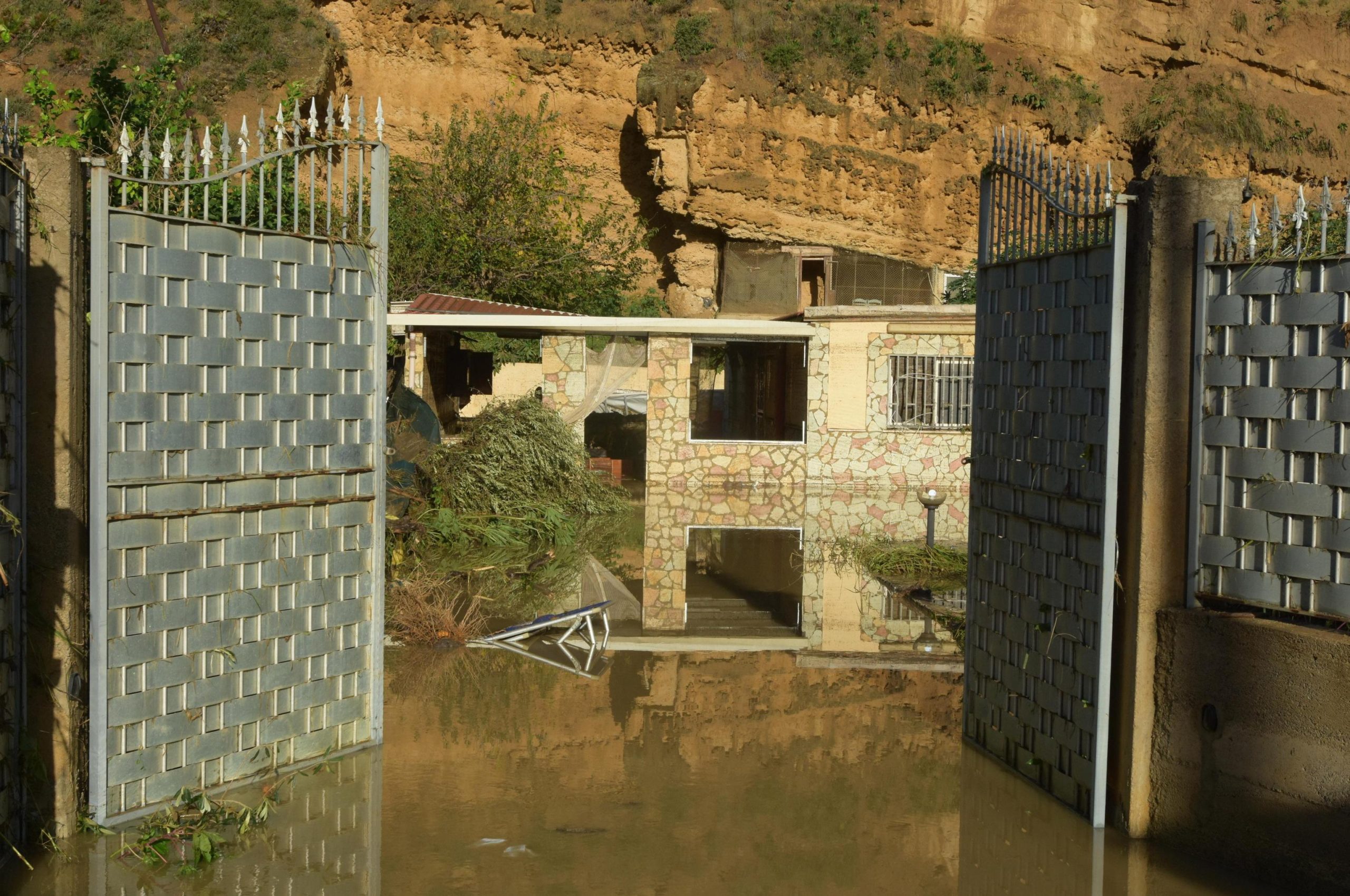 Mau tempo na ilha italiana de Sicília mata 12 pessoas