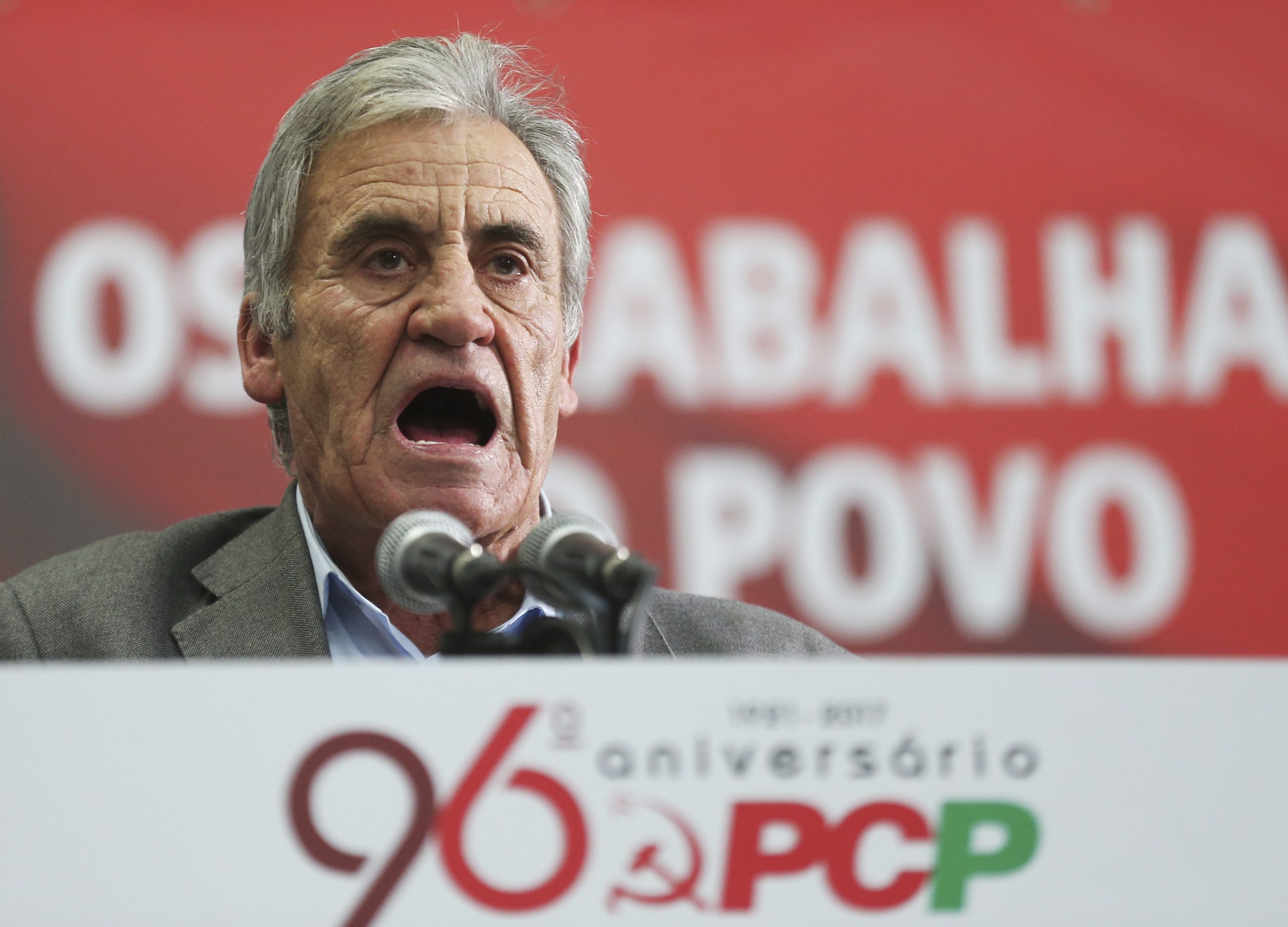 BdP: Jerónimo diz que Carlos Costa “não tem condições” para exercer funções