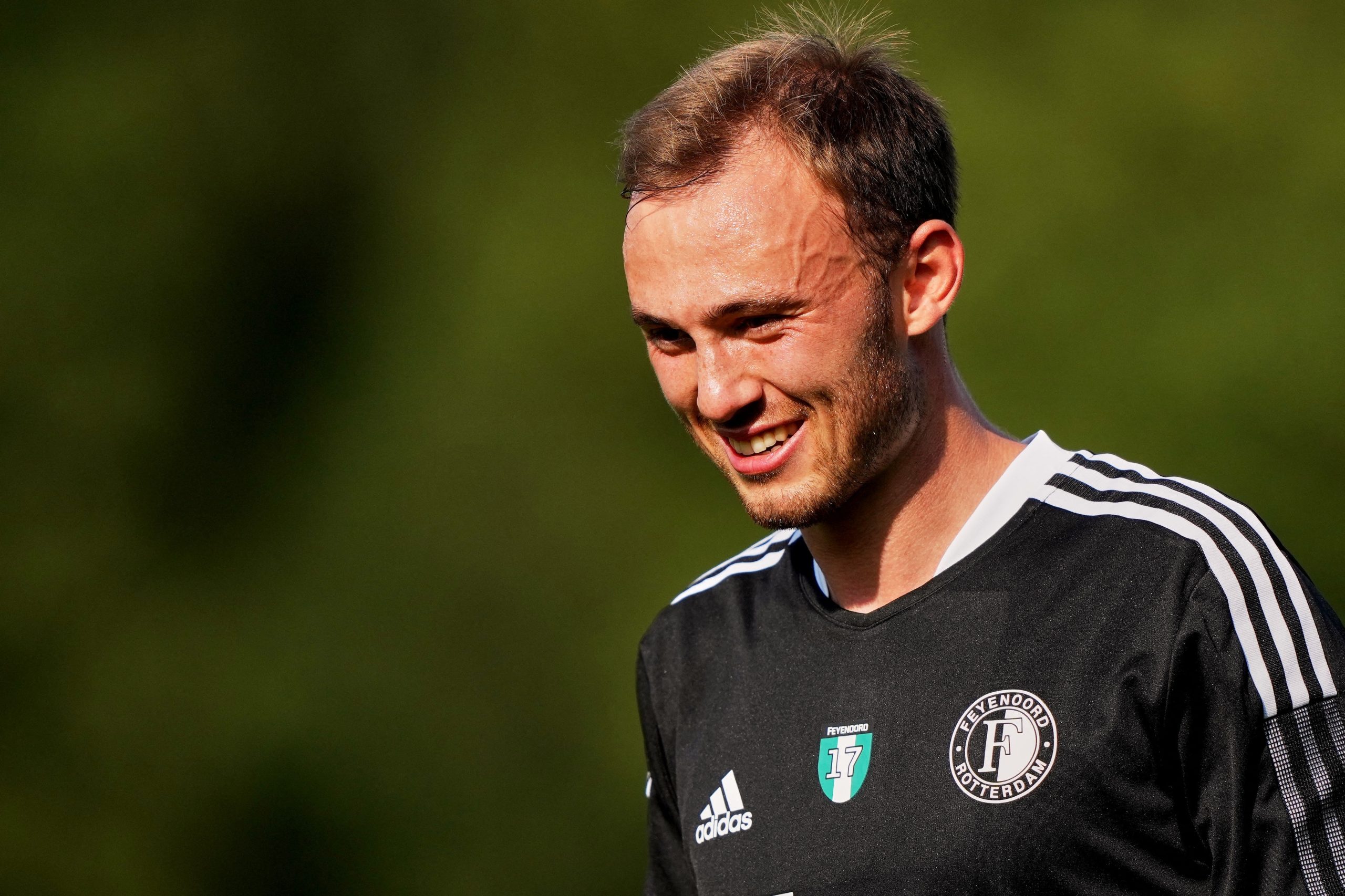 Benfica contrata médio norueguês Fredrik Aursnes ao Feyenoord