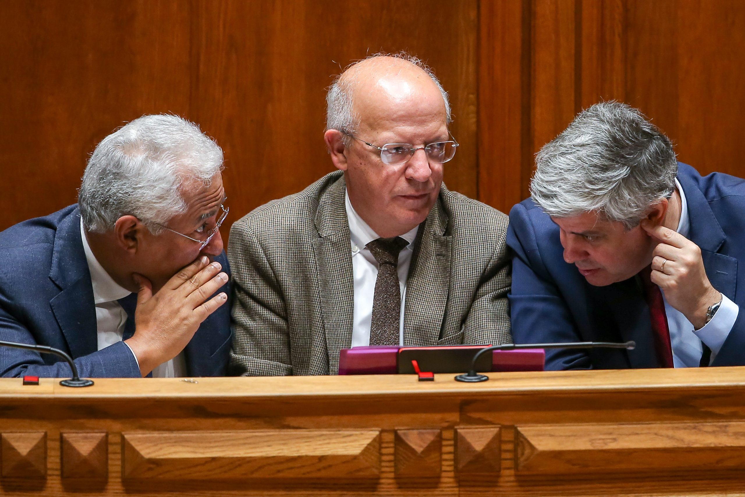 Governo assegura que apoio a luso-venezuelanos é prioritário