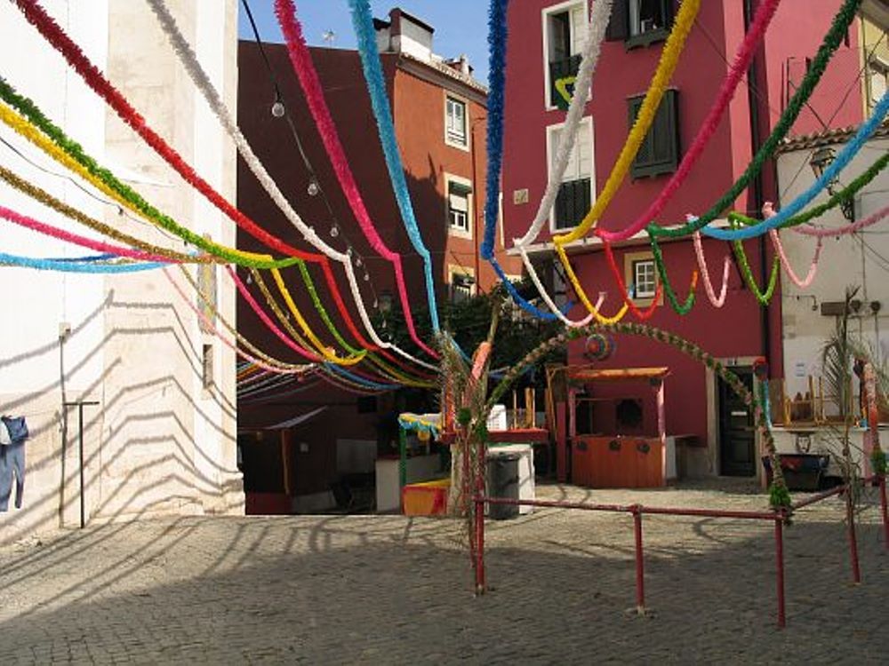 Lisboa: Junta de Santo António quer que apenas moradores estacionem na zona