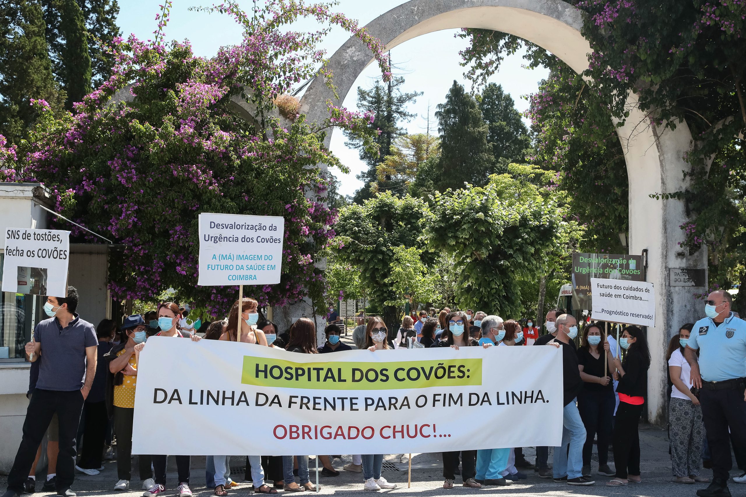 Duas mil pessoas manifestaram-se em Coimbra pela defesa do Hospital dos Covões