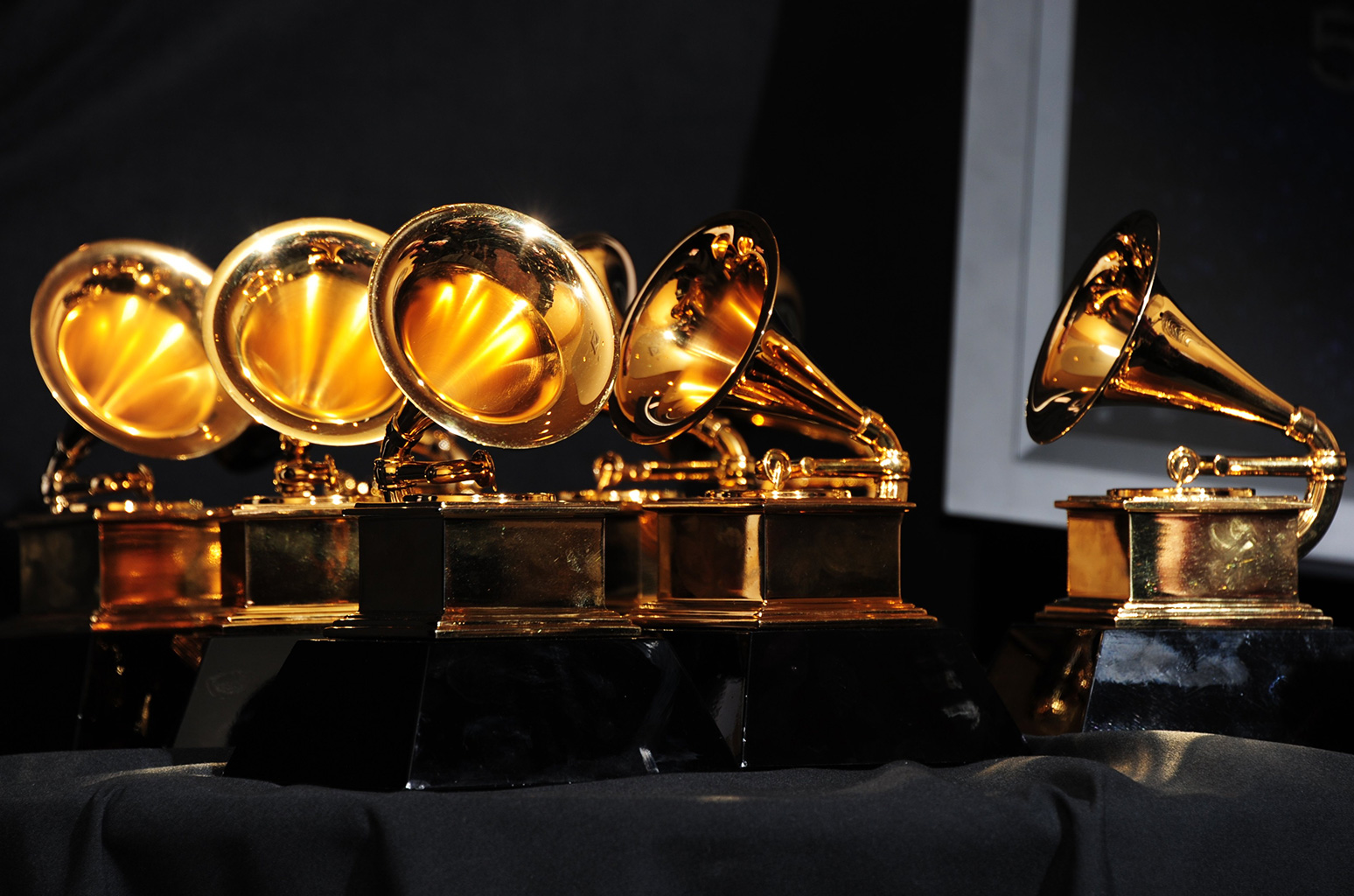 Covid-19. Prémios Grammy adiados para março devido à pandemia