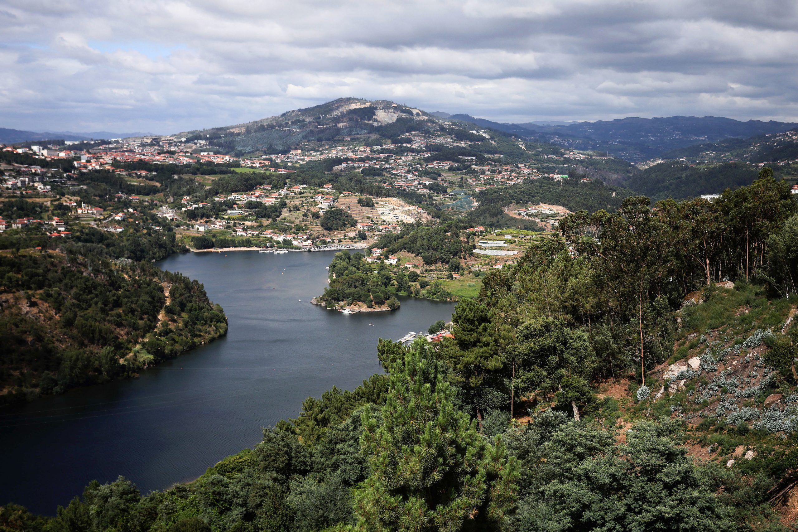 Colisão entre motas de água no Douro faz um morto e um ferido grave