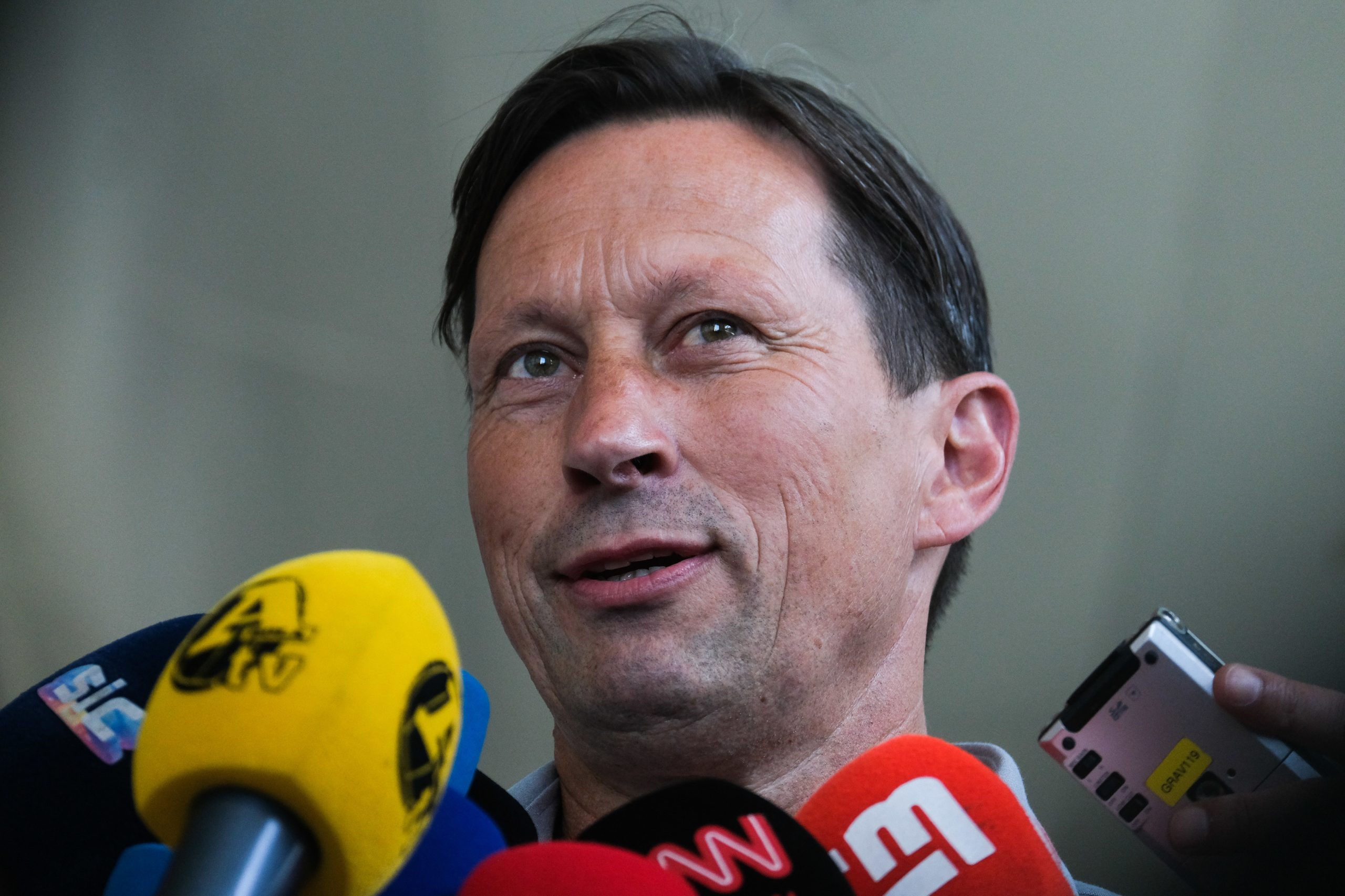 Roger Schmidt: “Adoro futebol e, quando se adora futebol, adora-se o Benfica”