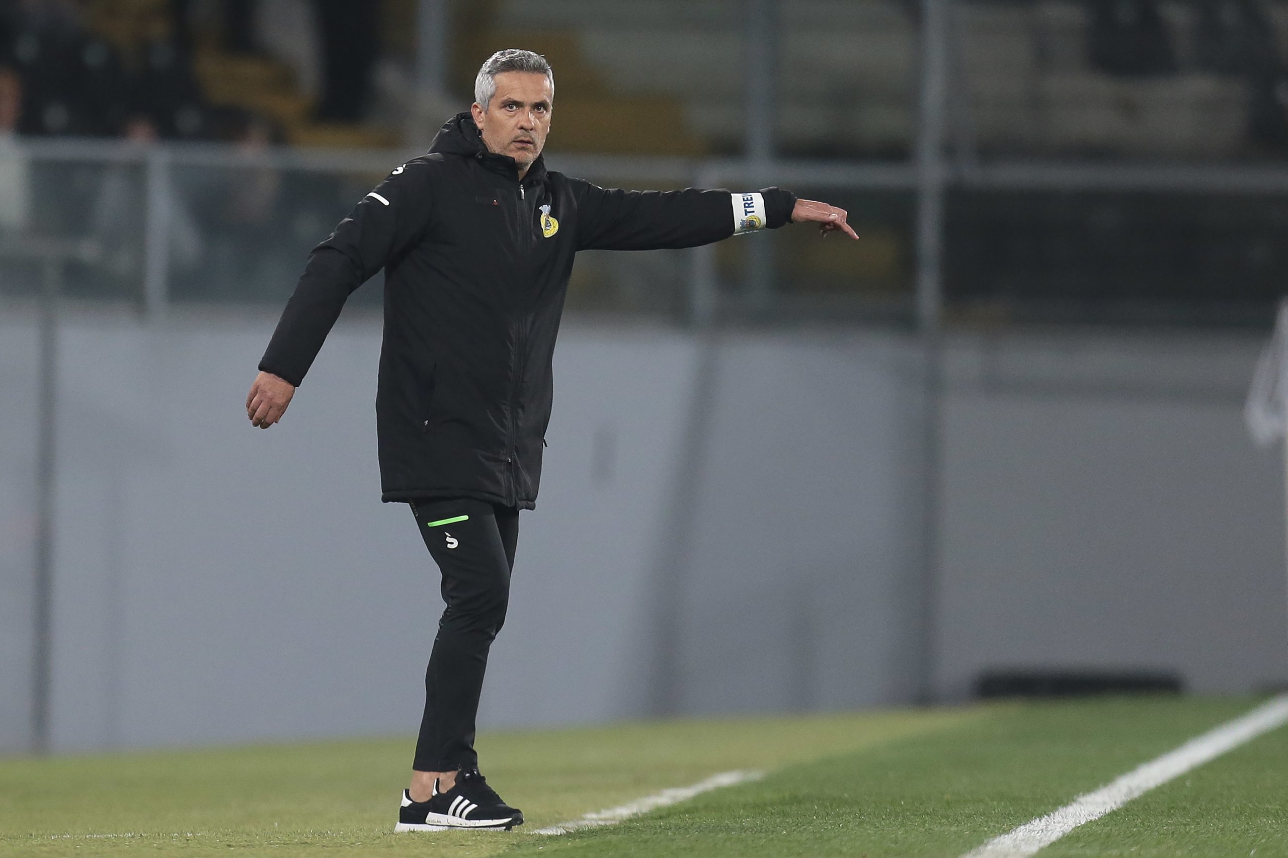 Treinador do Arouca otimista em inverter passado em Alvalade