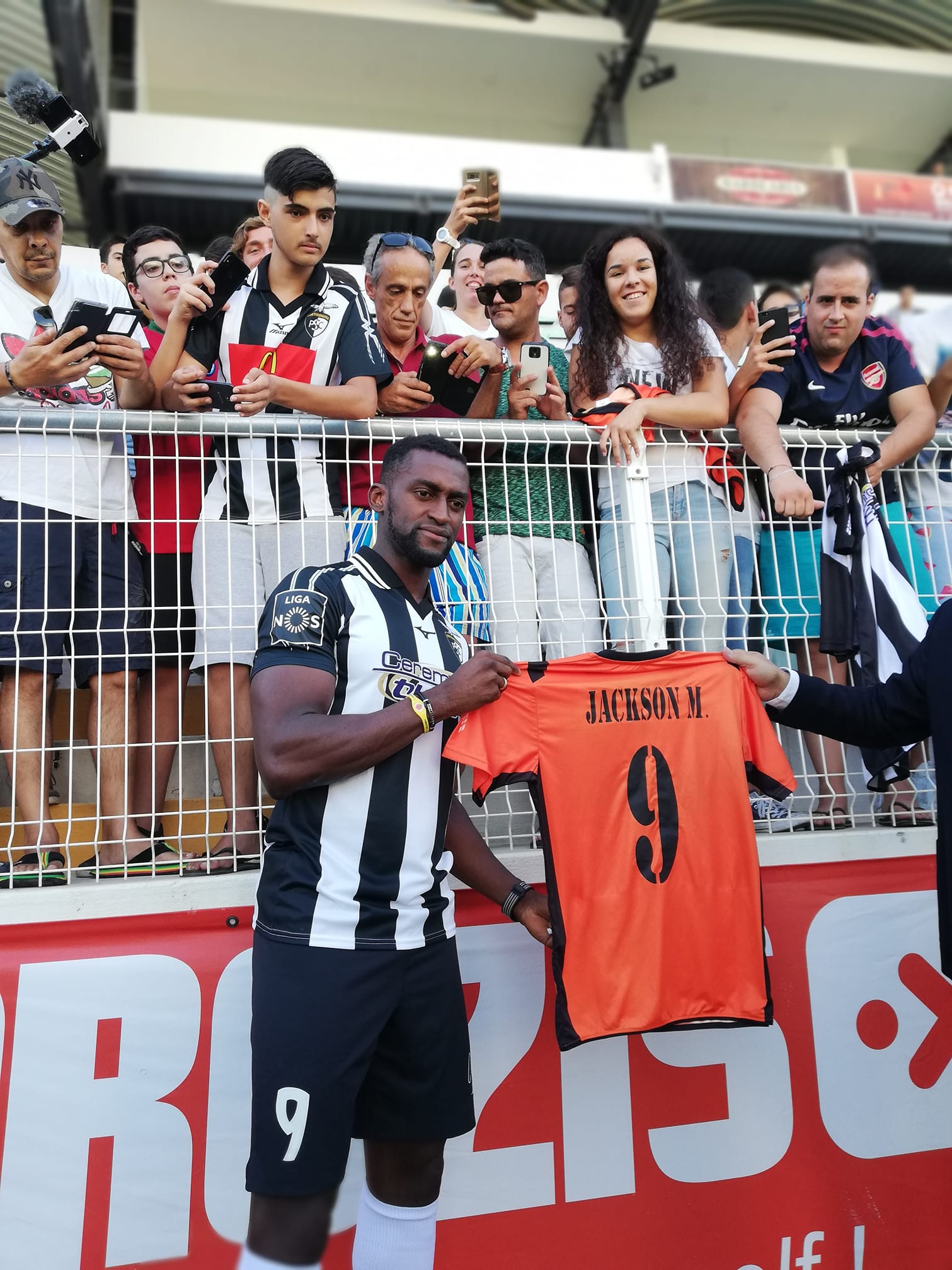 Jackson Martinez apresentado no Portimonense: “Sinto falta do jogo”