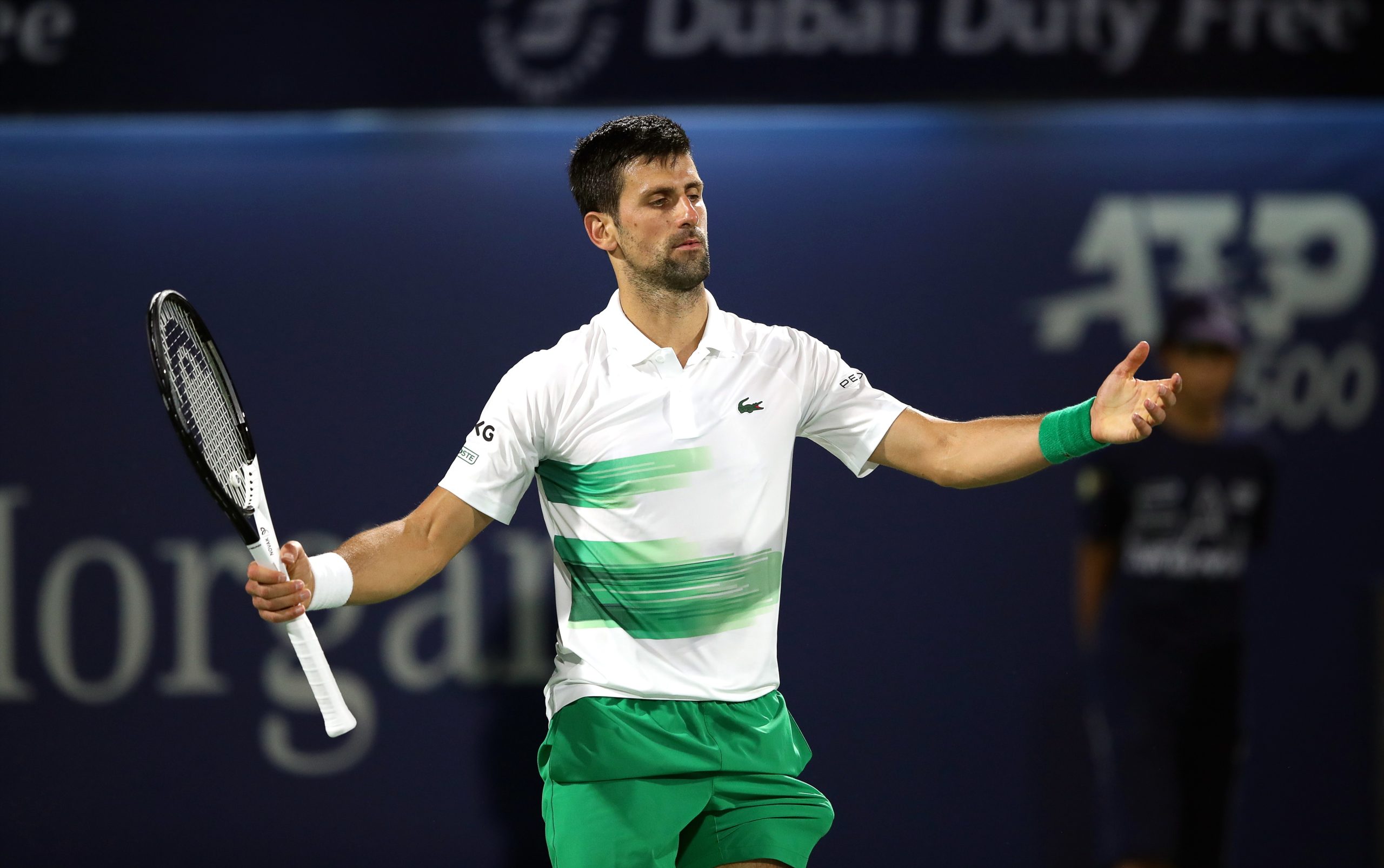 Djokovic recupera liderança do ranking mundial de ténis, João Sousa sobe dois lugares