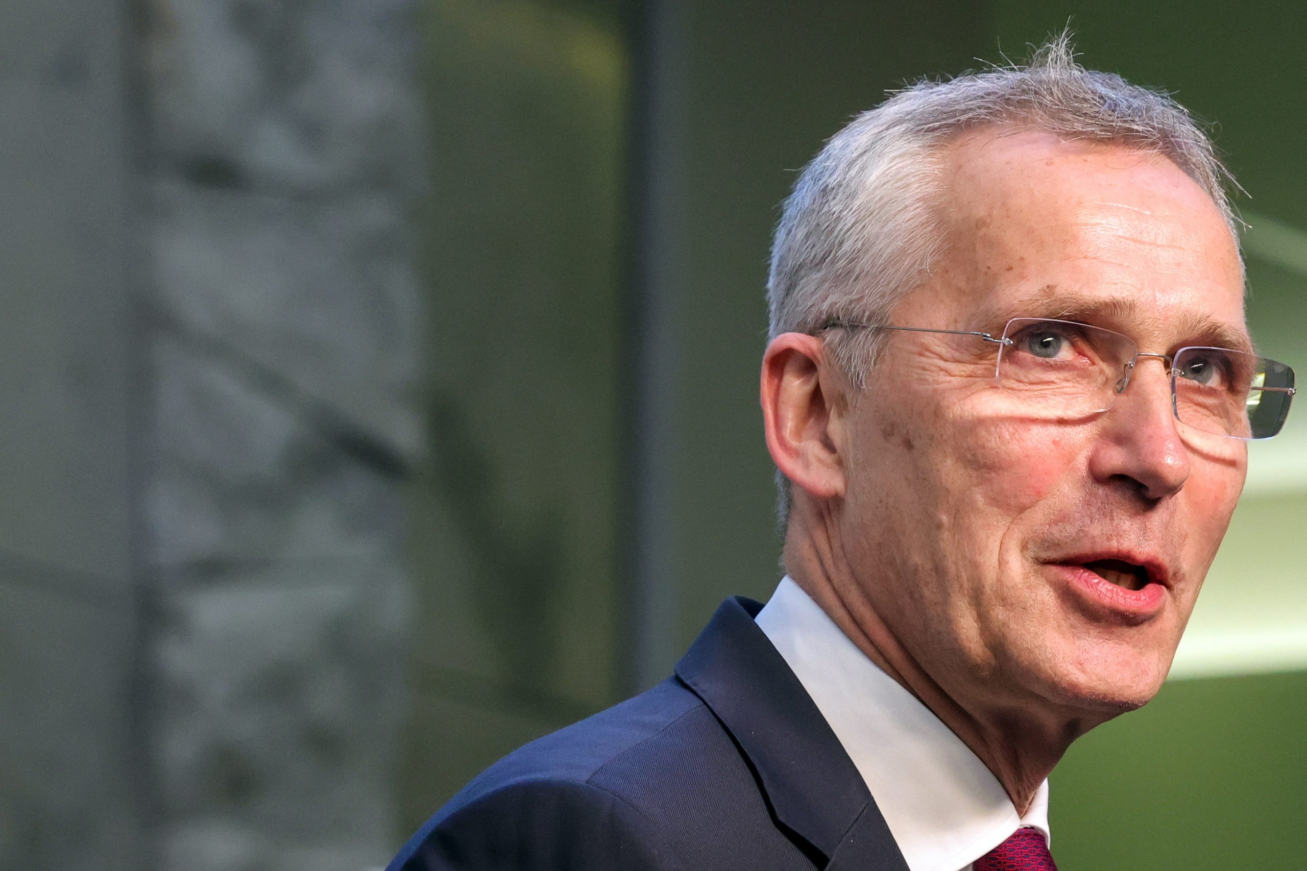 Stoltenberg anuncia reunião sobre adesão da Suécia à NATO antes de cimeira
