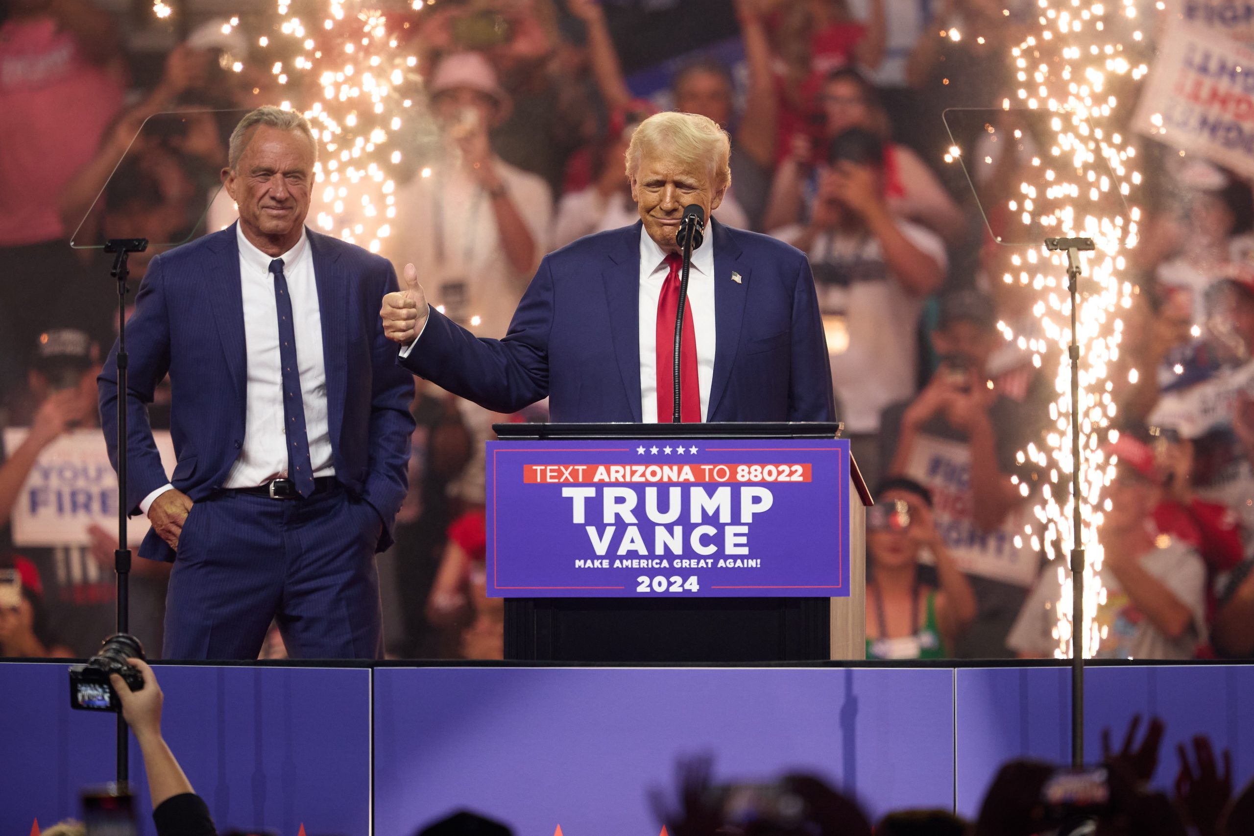 Cético em relação às vacinas. Quem é Robert F. Kennedy Jr. que pode vir a ser responsável pela saúde nomeado por Donald Trump?