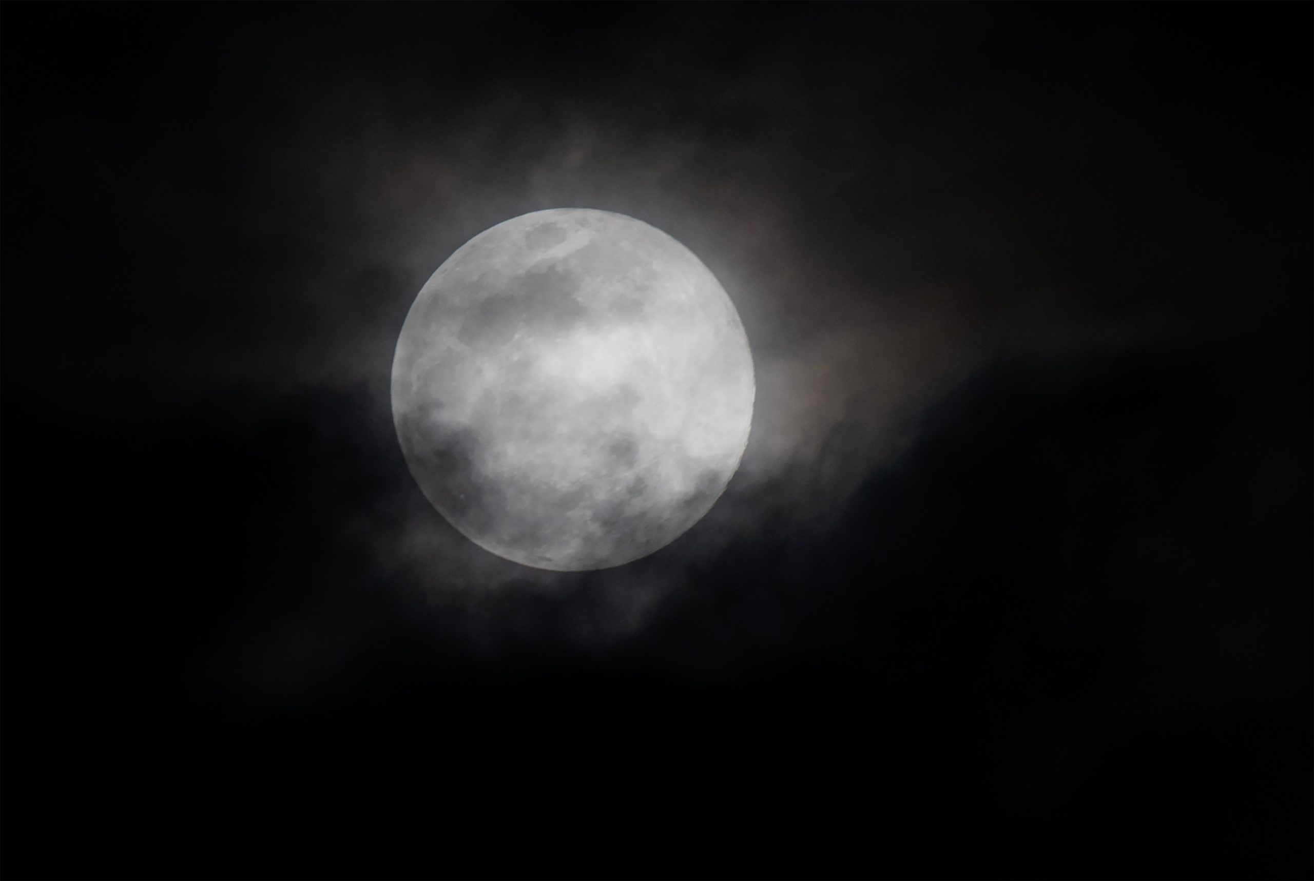 Comemoração dos 50 anos da chegada à Lua é oportunidade para negócios na área espacial