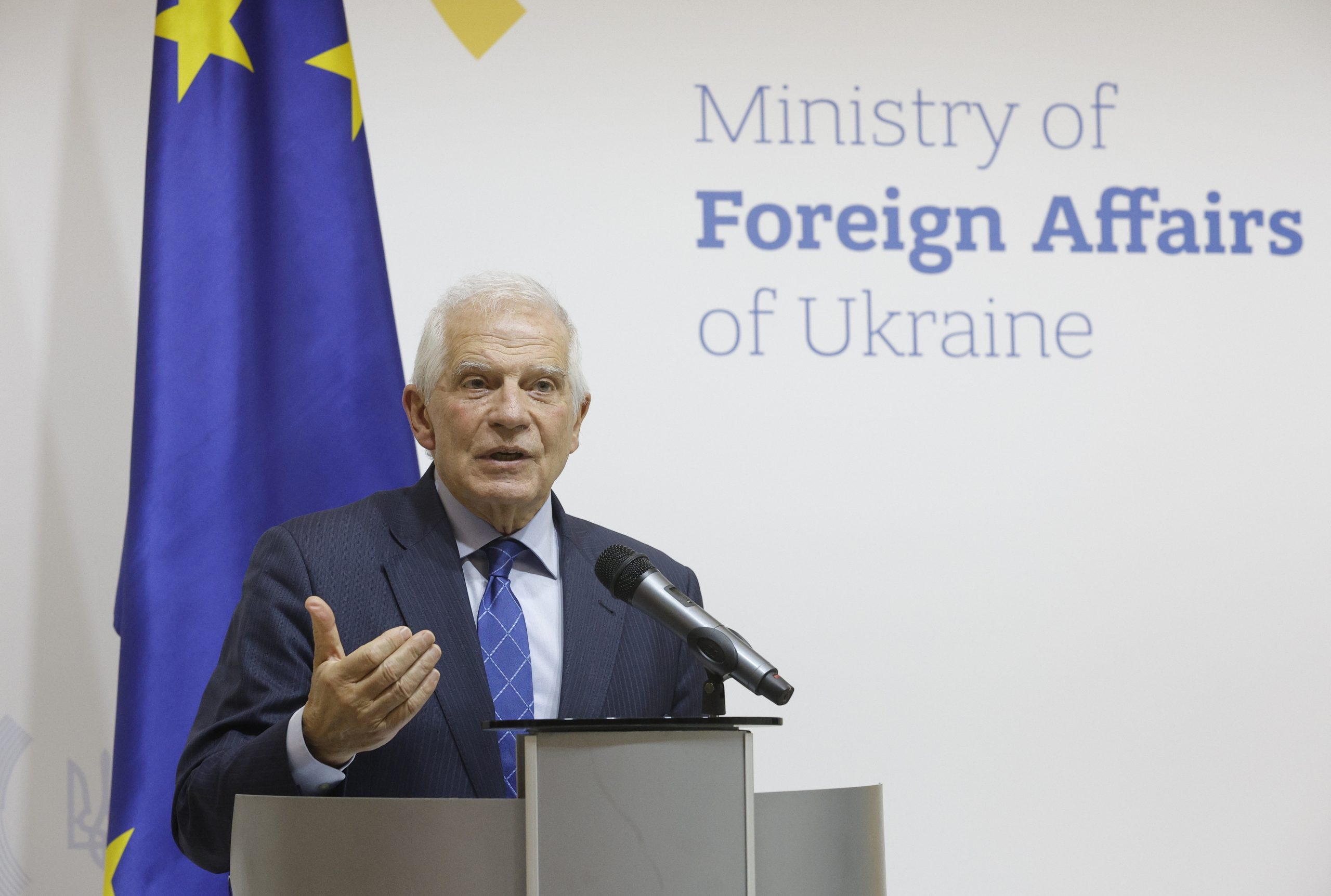 Kiev continua a ser “prioridade absoluta” para a União Europeia