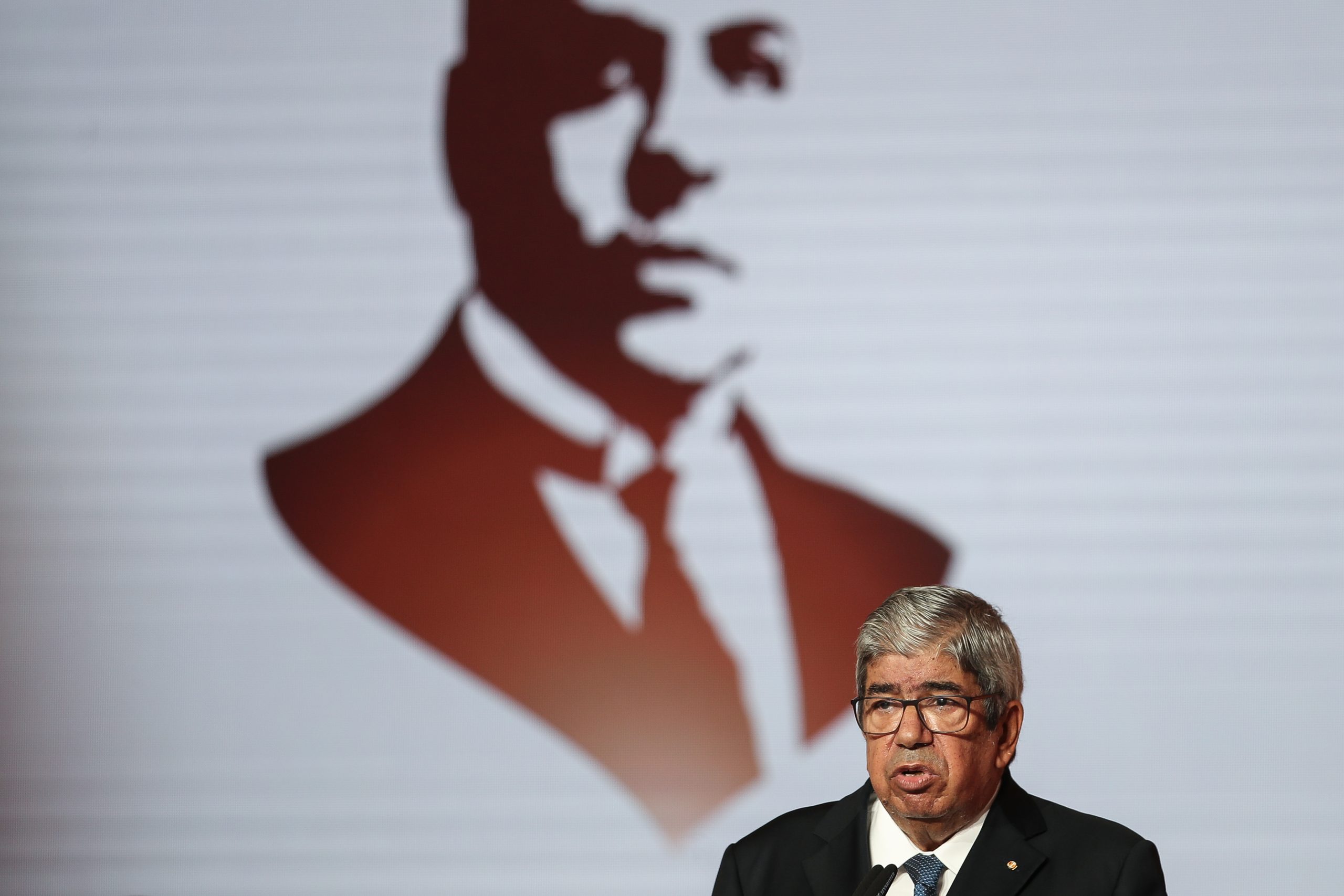 Ferro Rodrigues: “Aristides de Sousa Mendes foi figura maior do século XX português”