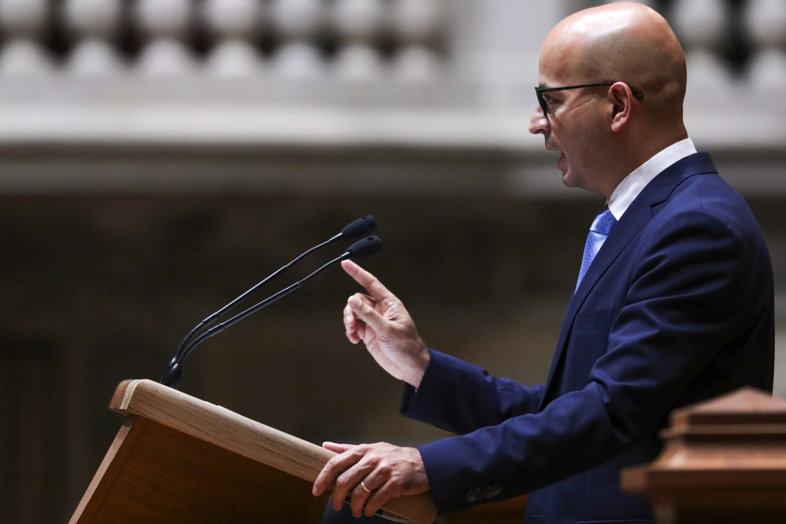 Ministro das Finanças: Economia portuguesa continuará a crescer acima da média europeia nos próximos anos