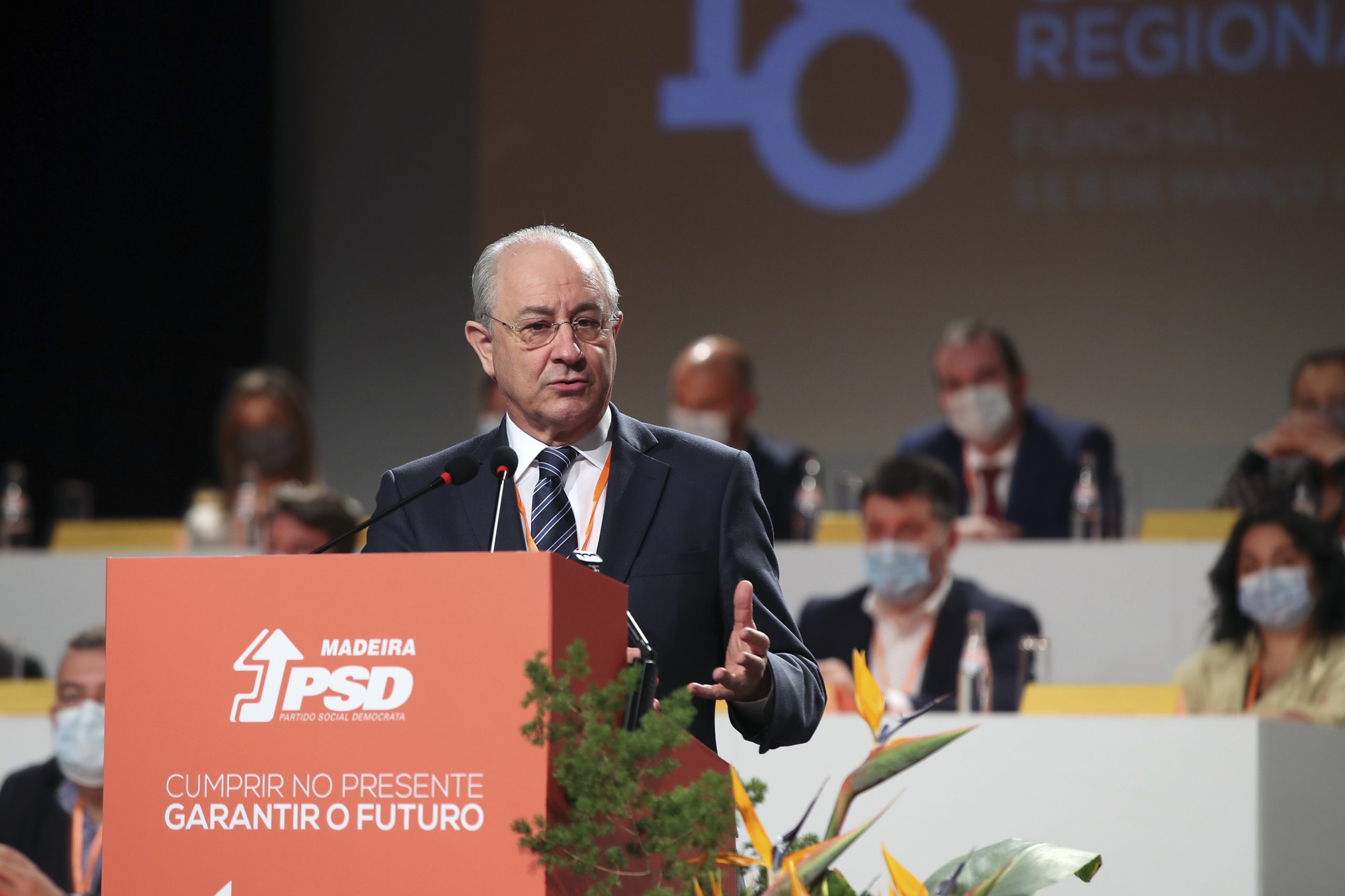 Rio diz que Orçamento do Estado “está a ganhar dinheiro” com aumento do preço do petróleo