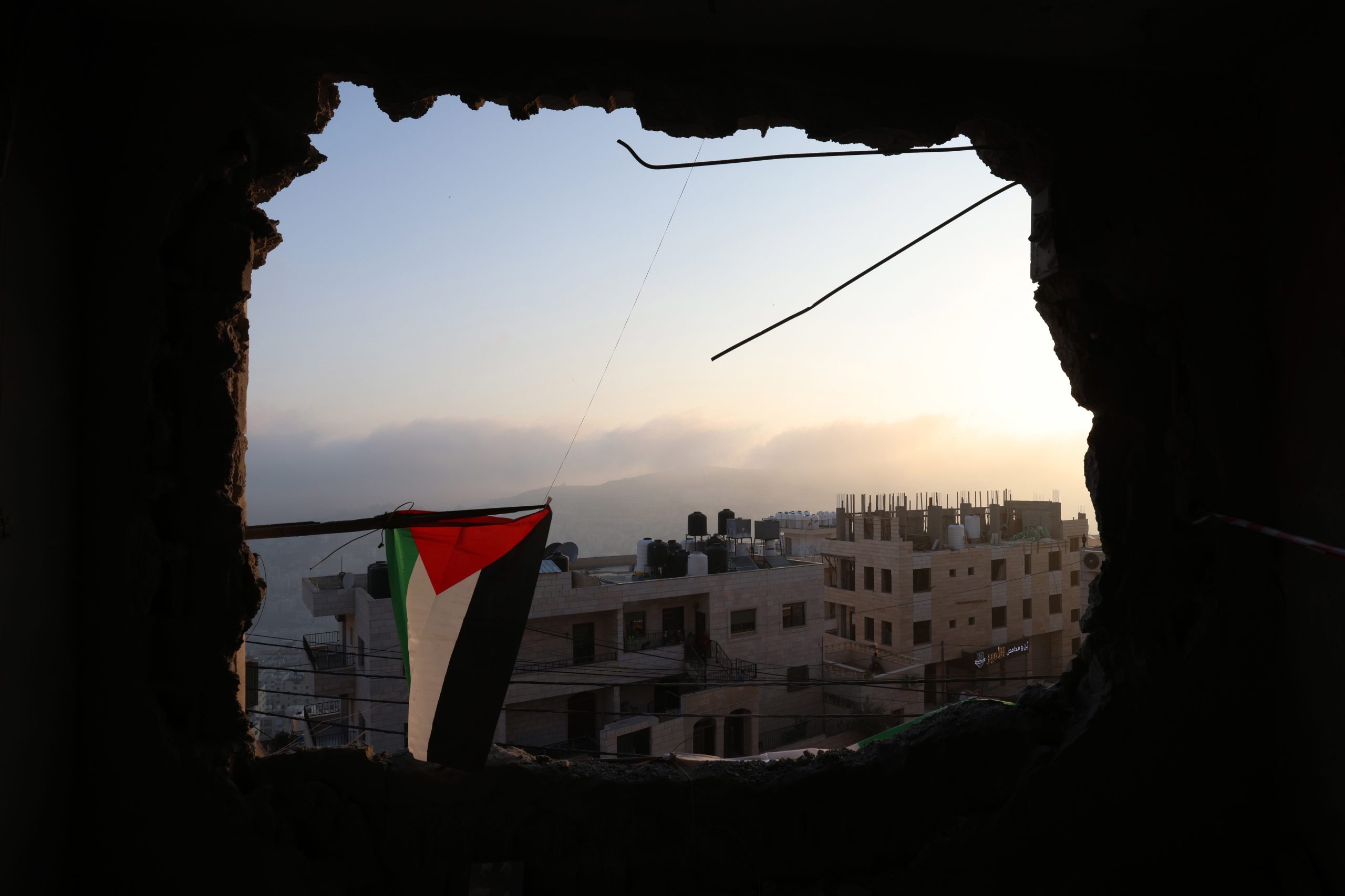 Ataques de colonos israelitas contra populações palestinianas pelo terceiro dia consecutivo