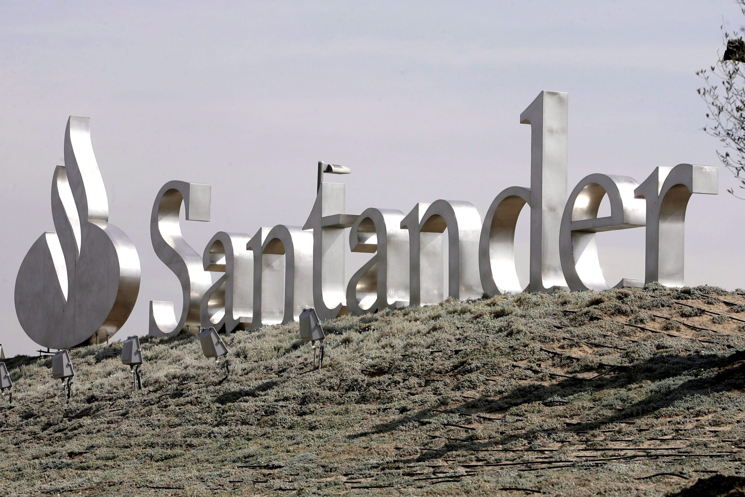 Mais de 200 trabalhadores saíram do Santander Totta até setembro