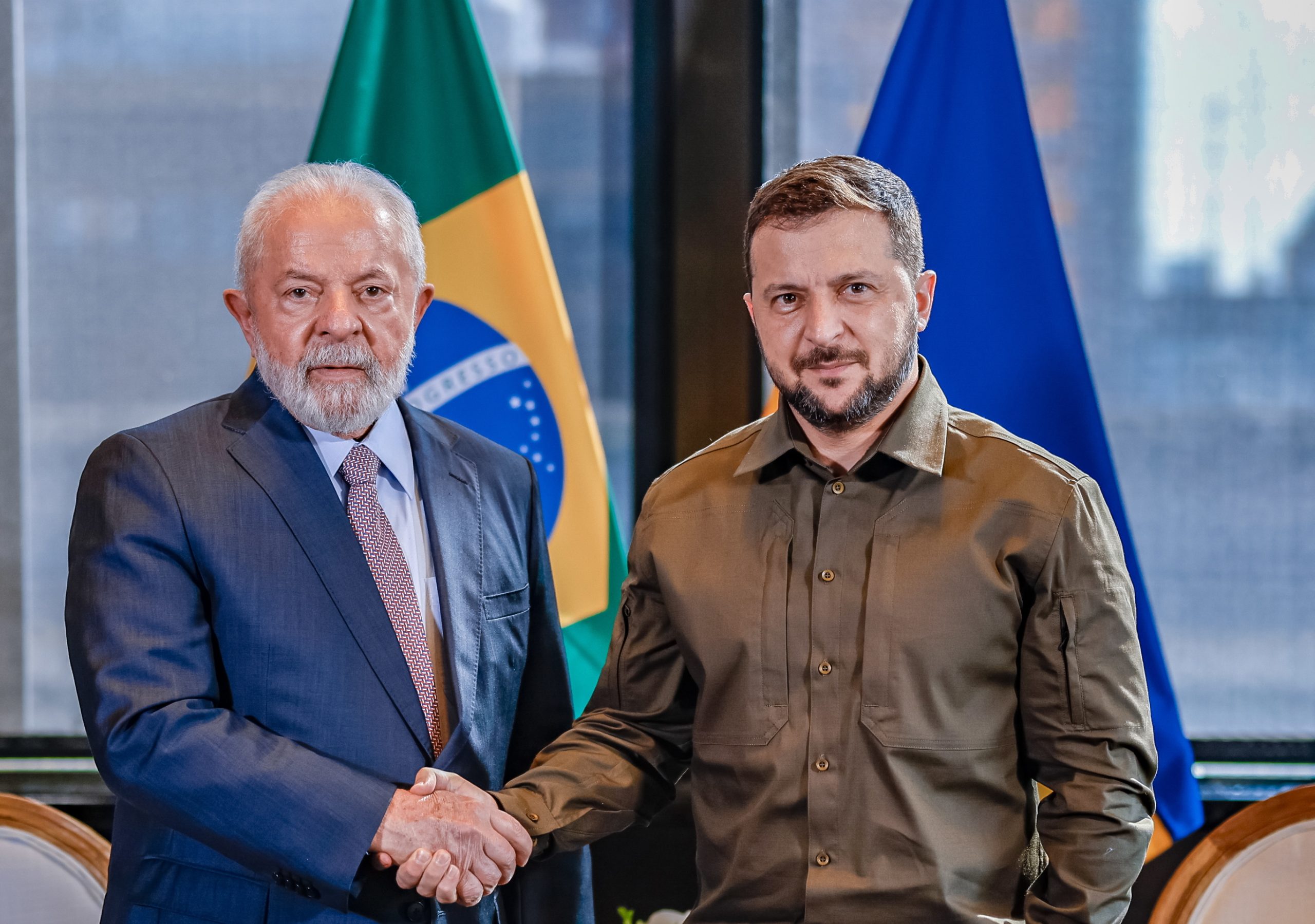 Lula da Silva vai falar com Putin e Zelensky sobre fim da guerra na Ucrânia