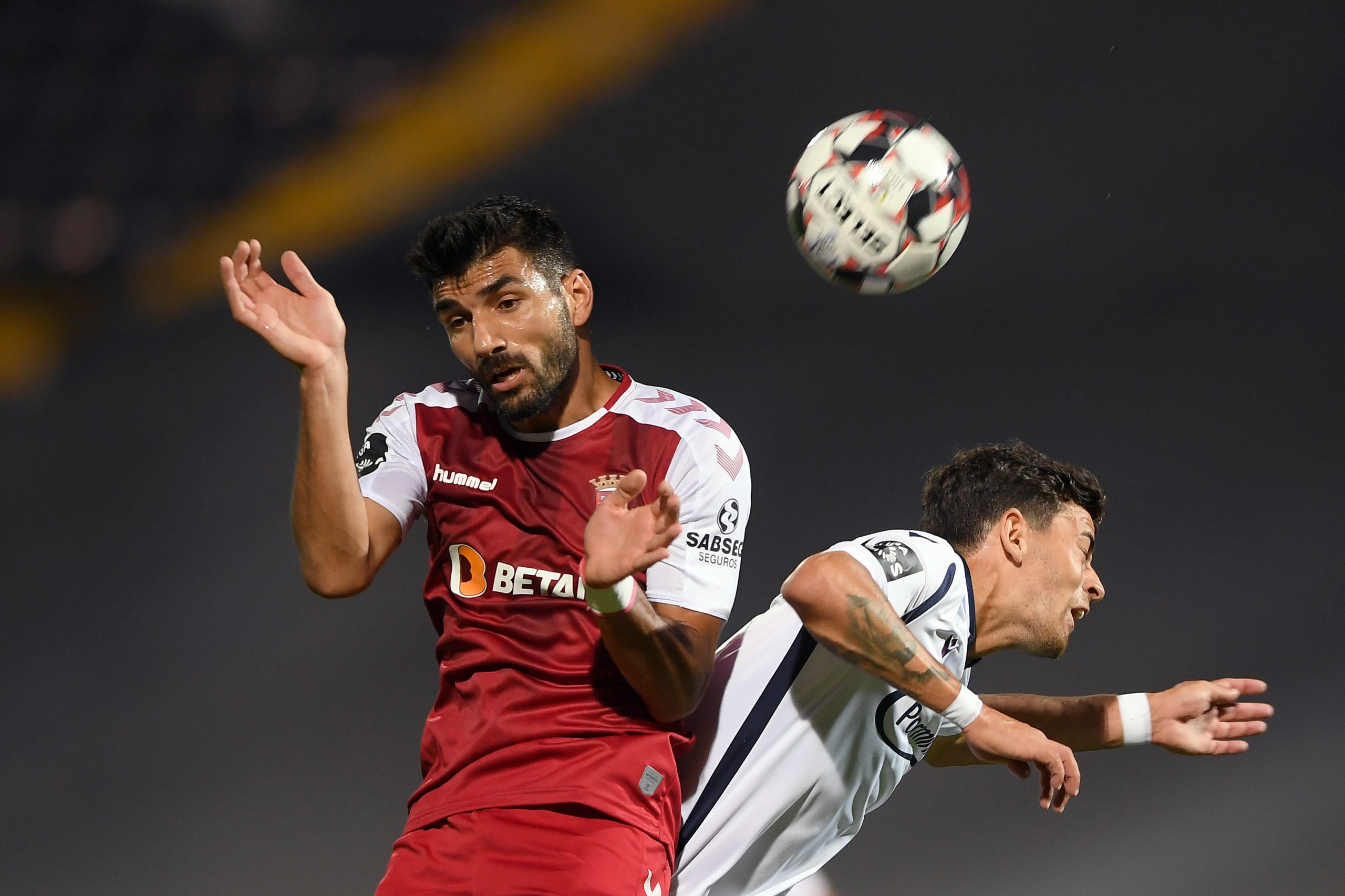 Ricardo Esgaio transfere-se para o Sporting